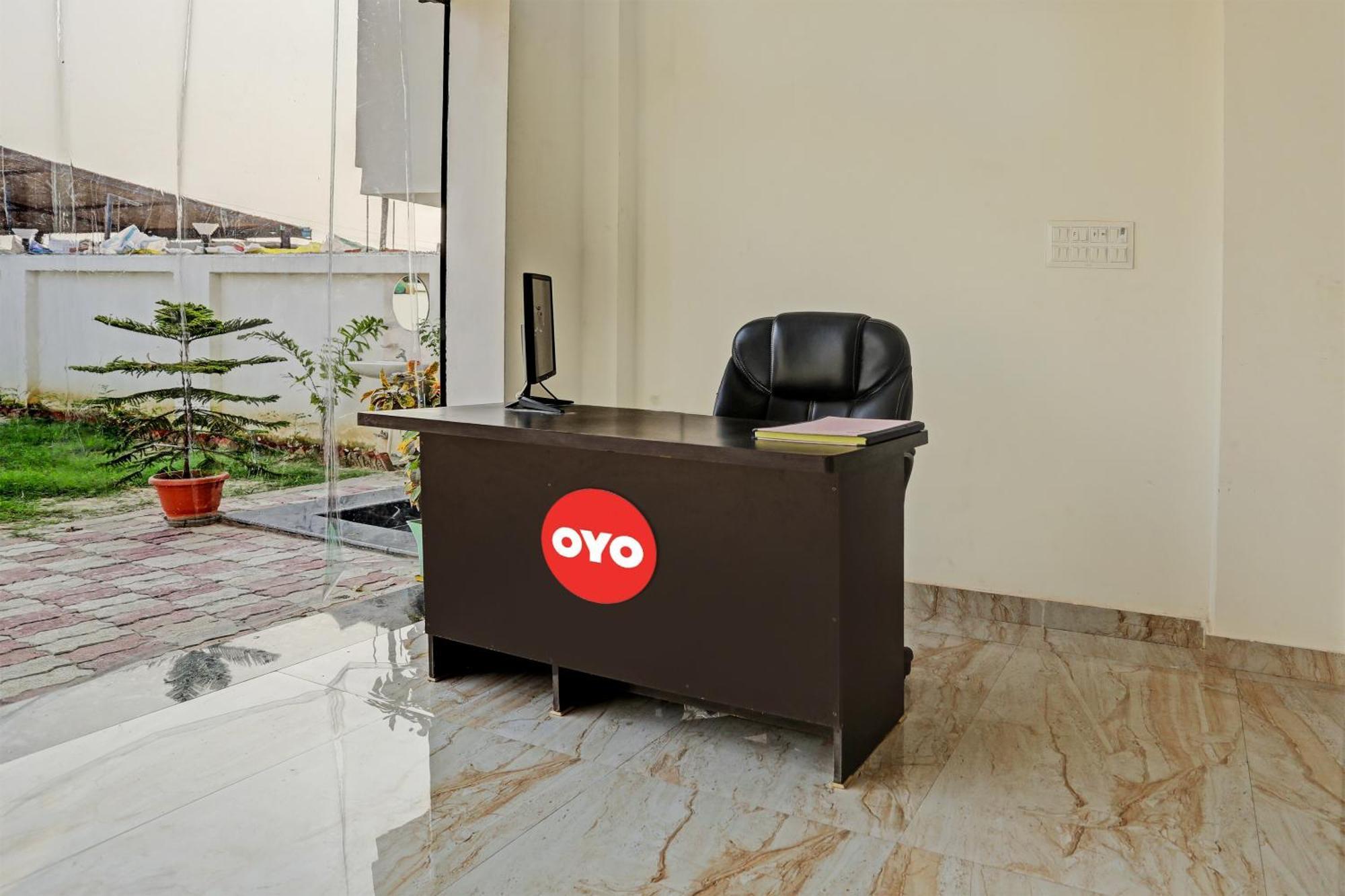 Hotel O Bhardwaj 3*