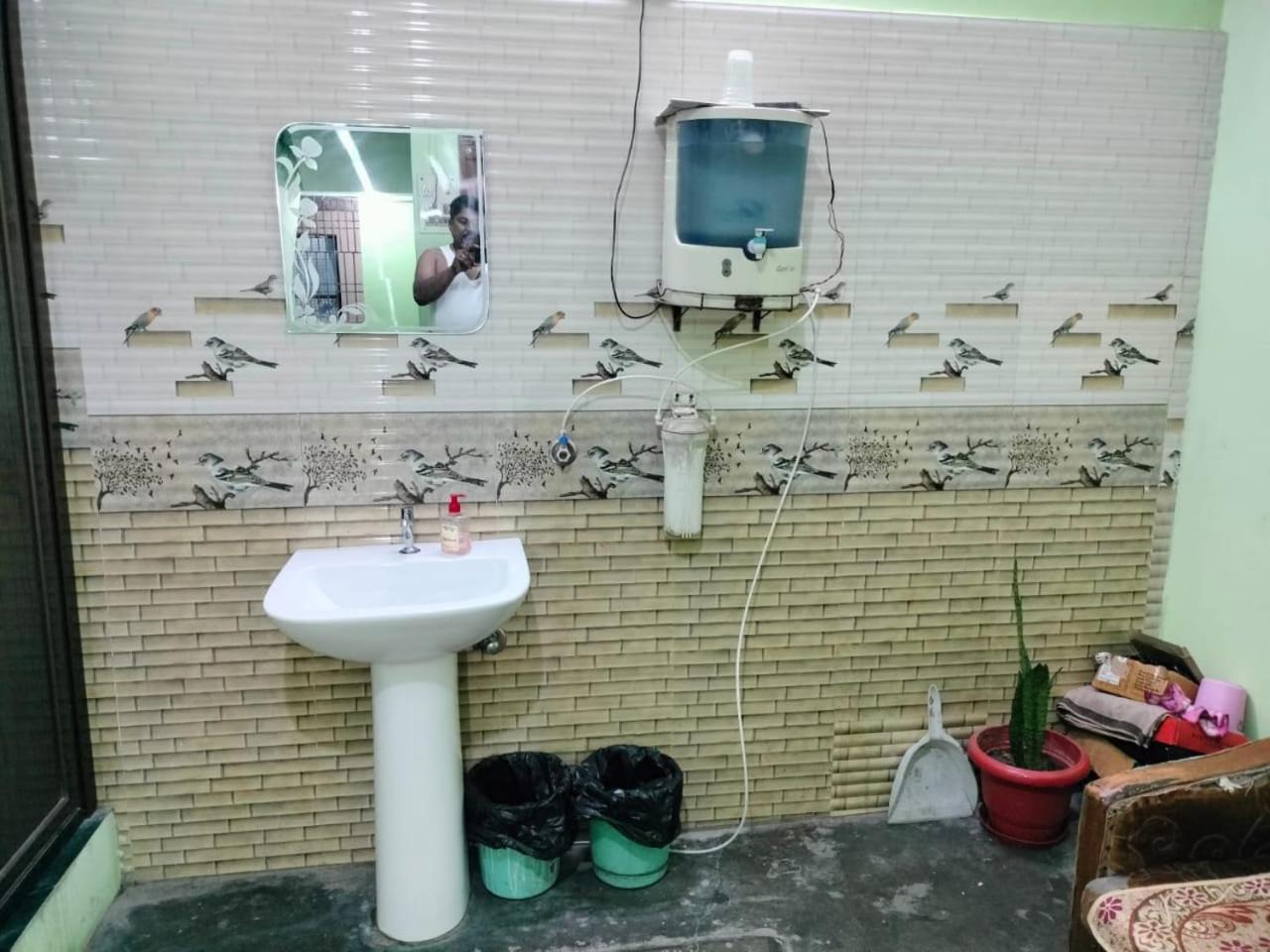 Jpm Hostel *