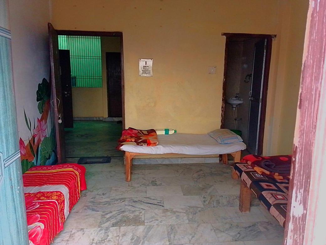 Shri Homes Aparthotel