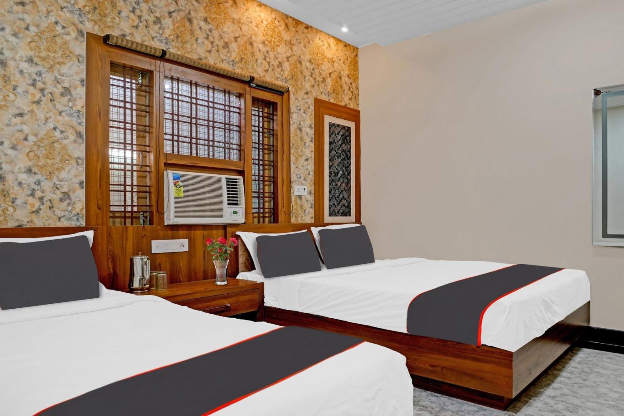 Collection O Shaurya Hotel 3*