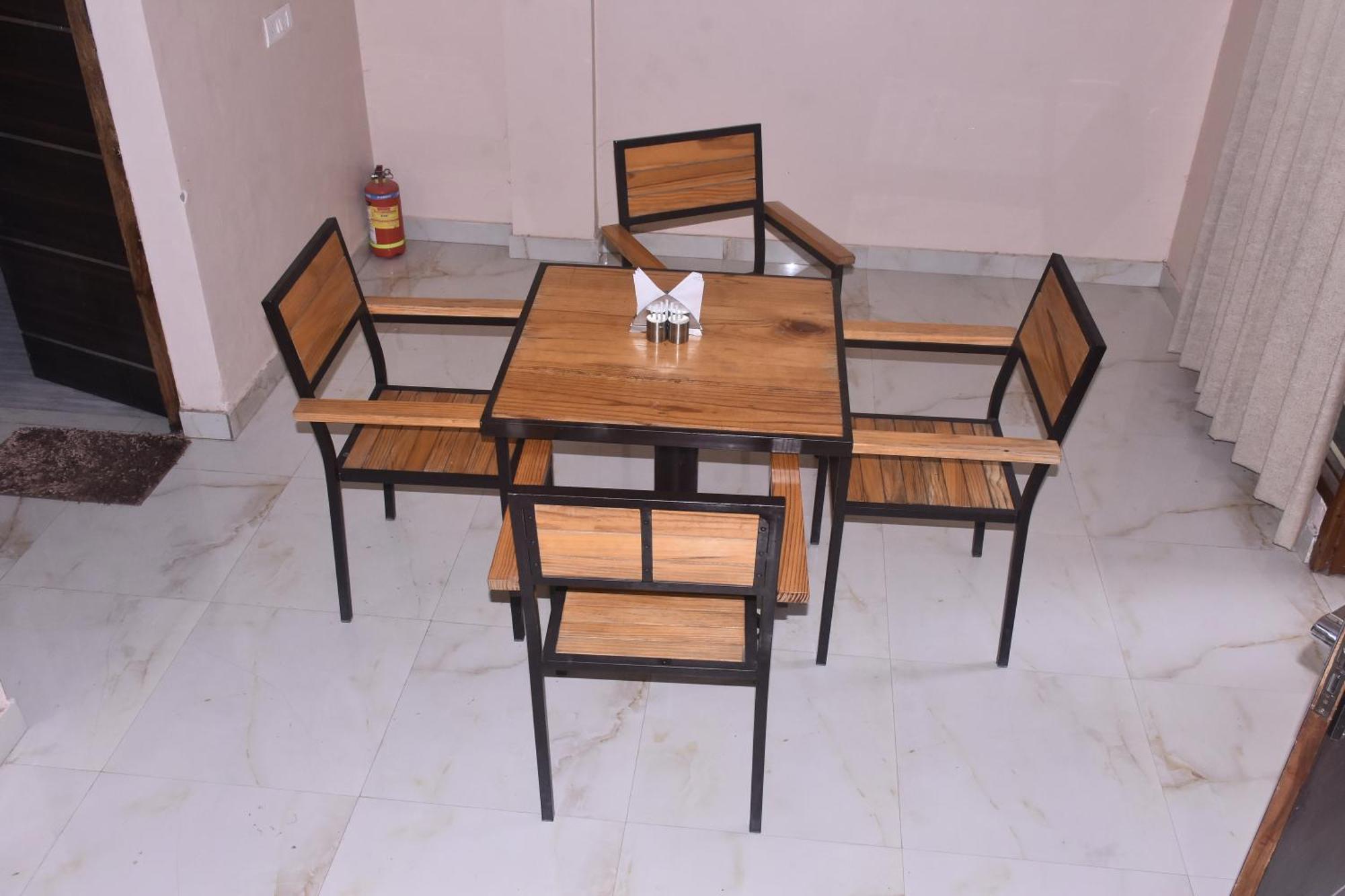 Bed & Breakfast Sampanna Varanasi