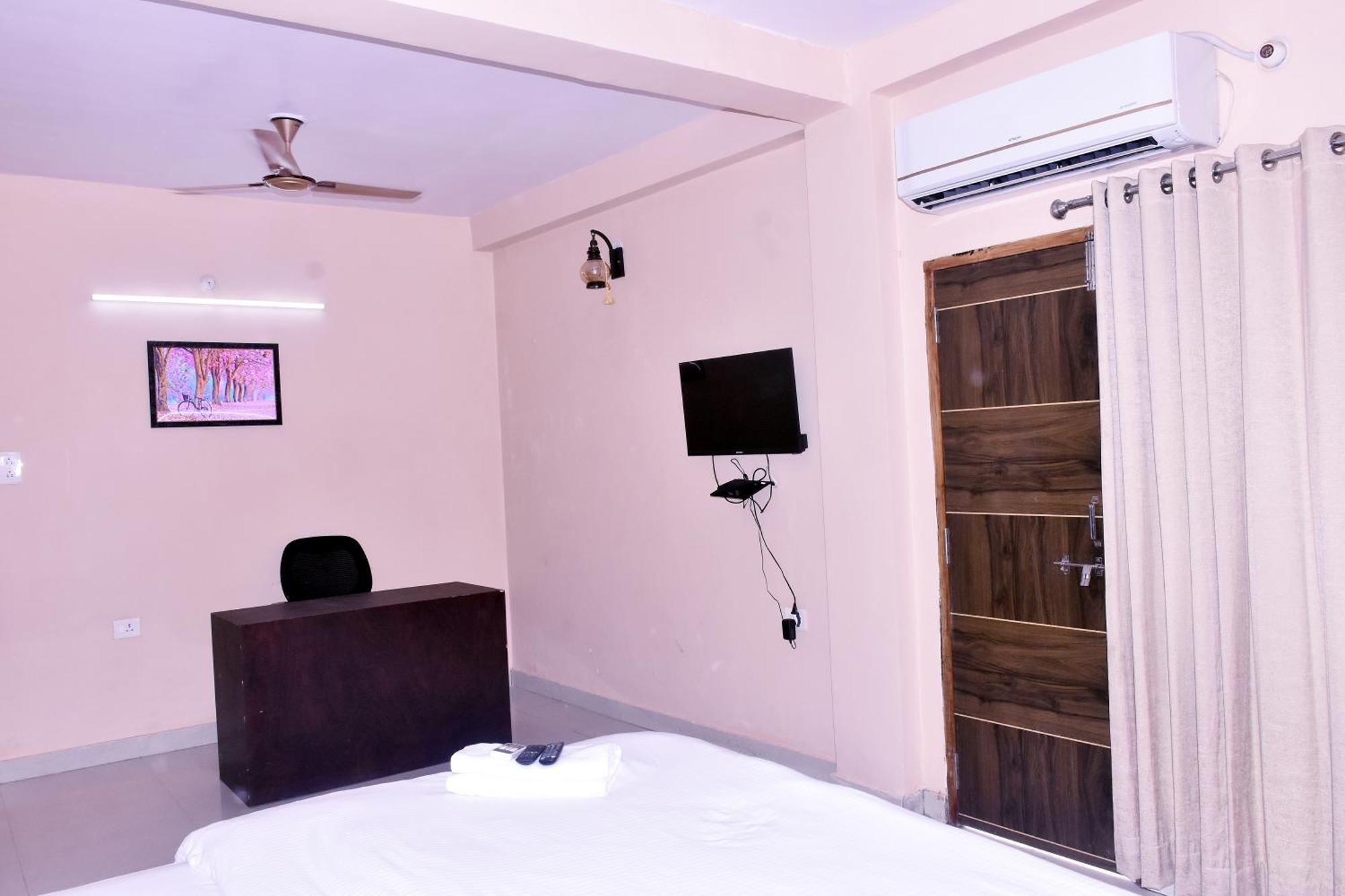 Sampanna Bed & Breakfast Varanasi