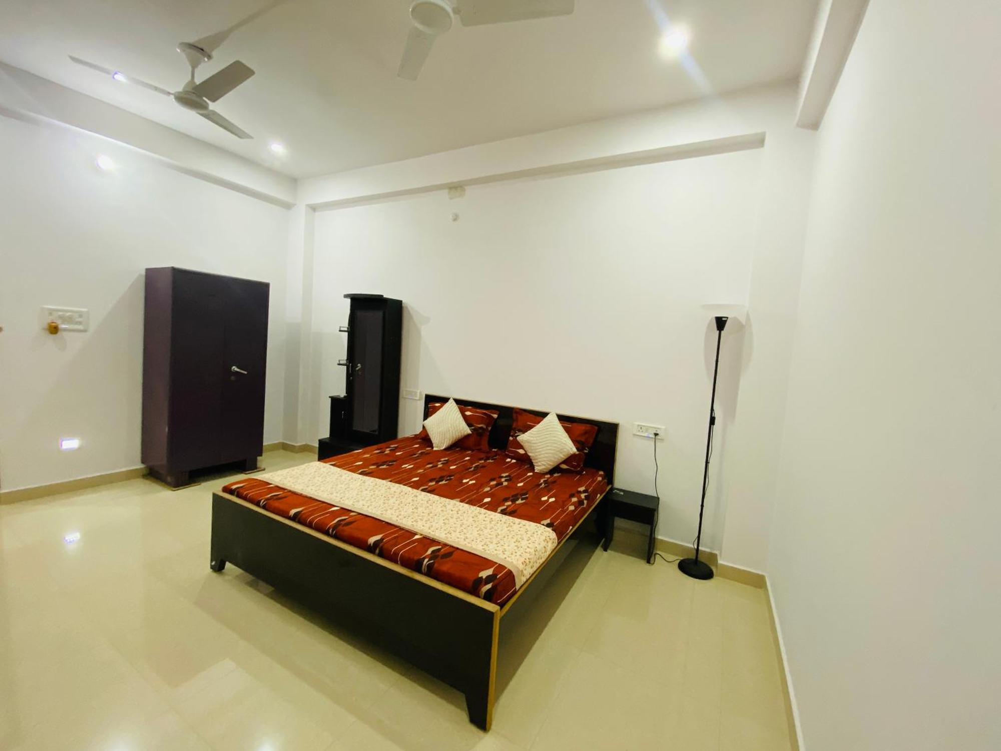Green View Flat A Apartment Varanasi