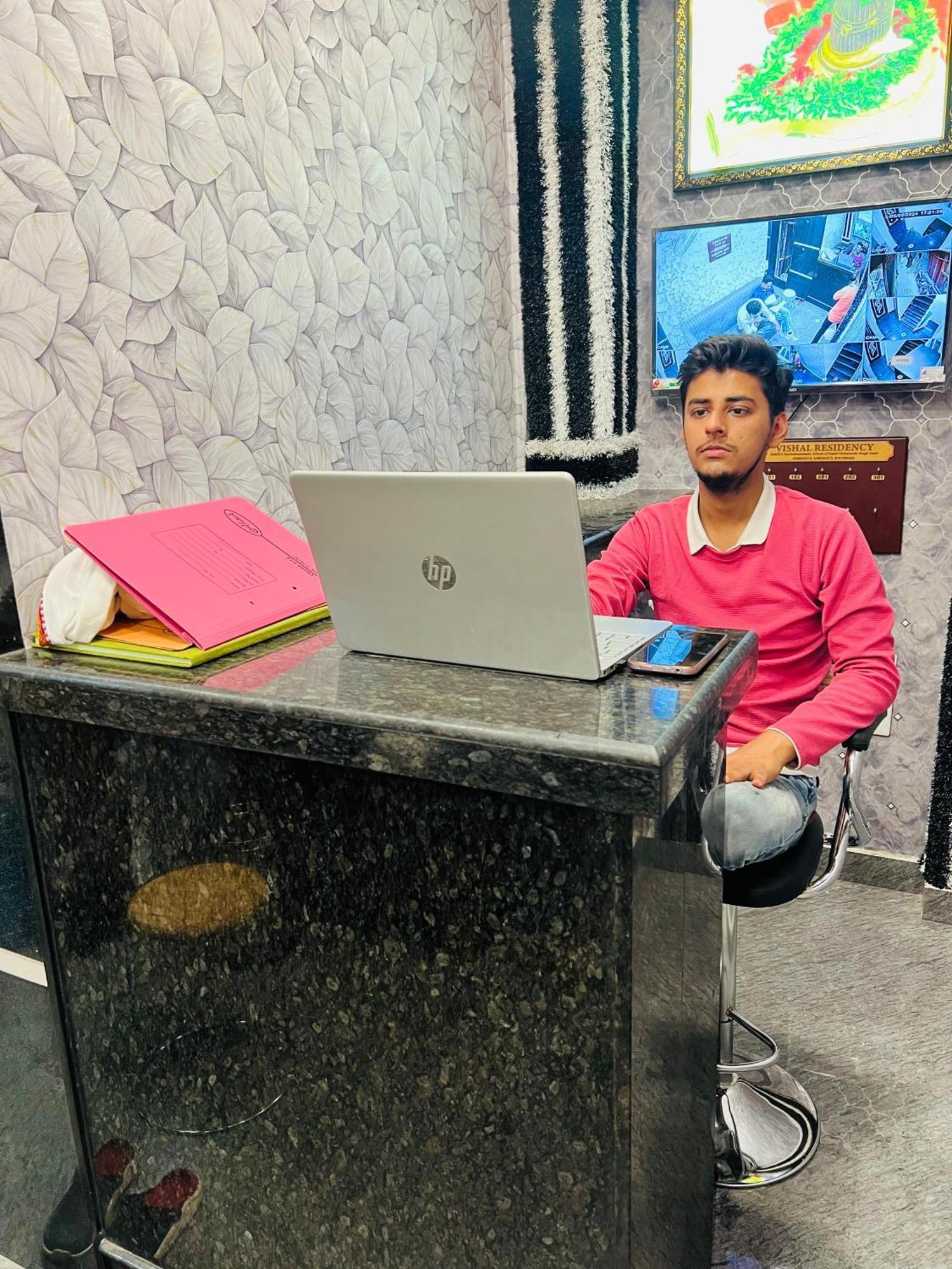 Guest house Vishal Residency
