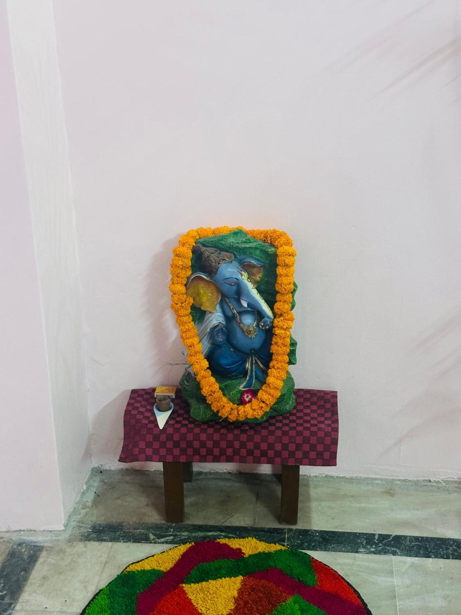 Apartment Kant Kutir *
