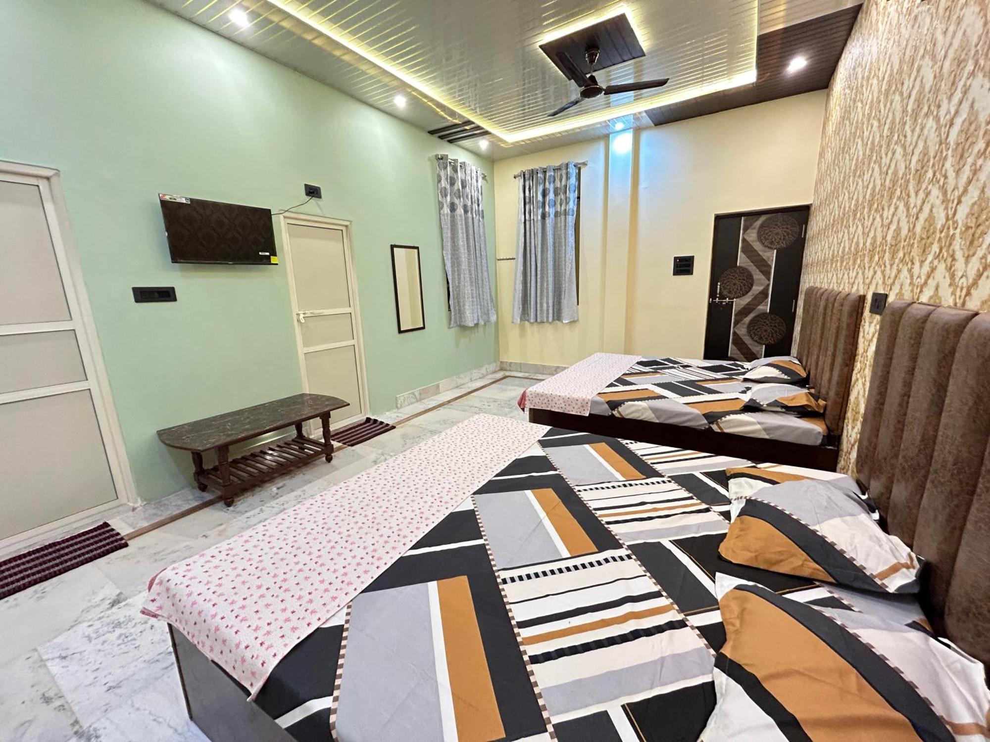Temple Town Homes Assi Ghat Hostel