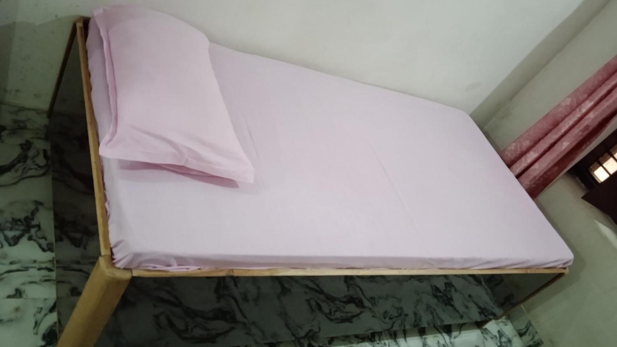 Ayurveda Bhavan Non-ac Guest house *