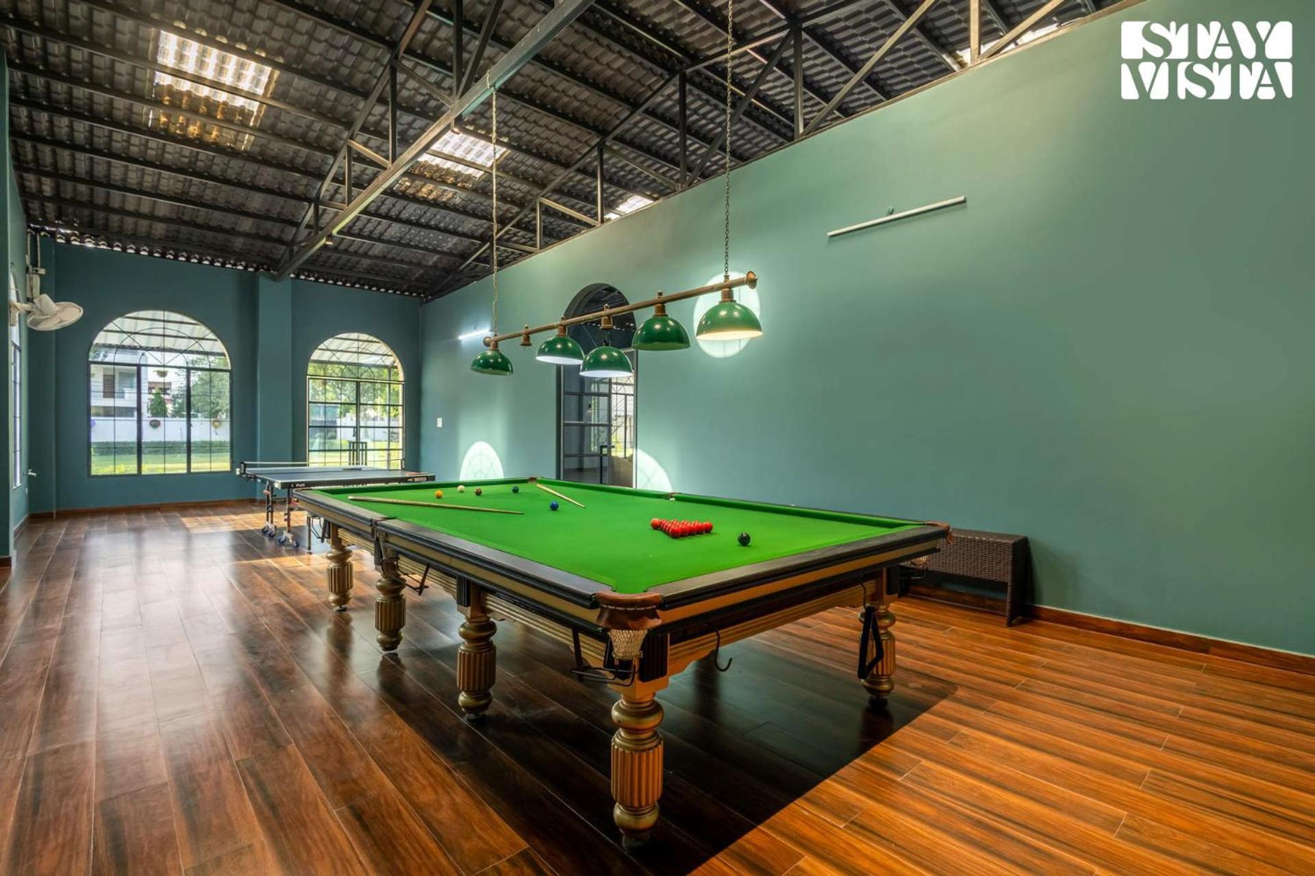 Villa Arcadian Manor With Indoor Pool Indoor-outdoor Games At By Stayvista Varanasi