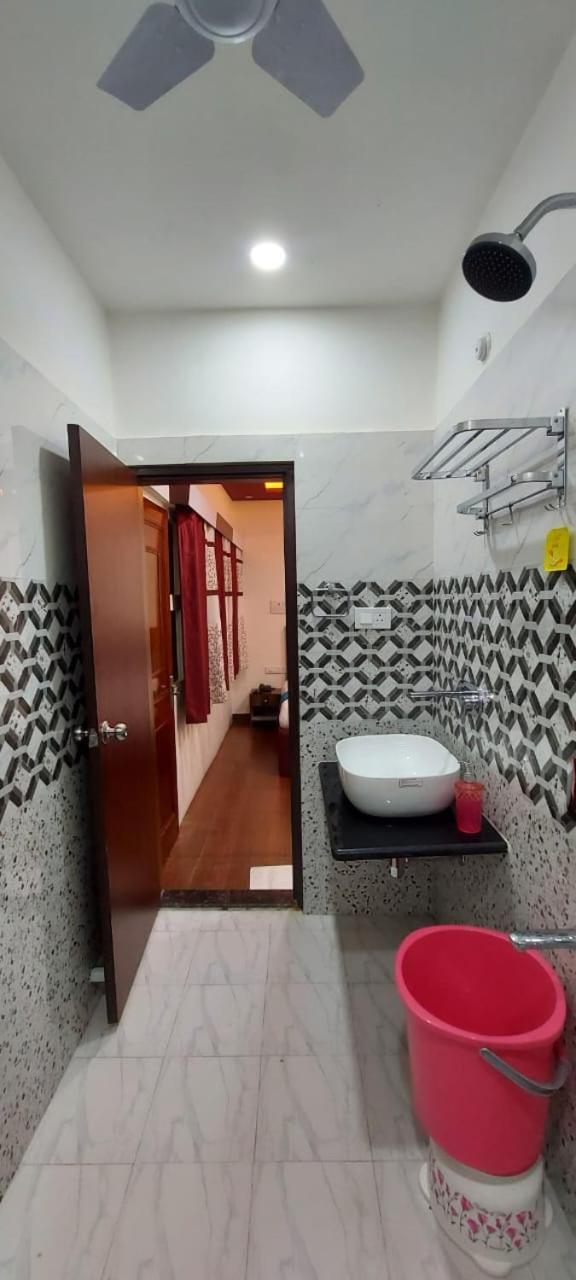 Kashi Assi Ghat- Fully Air-conditioned Homestay Varanasi
