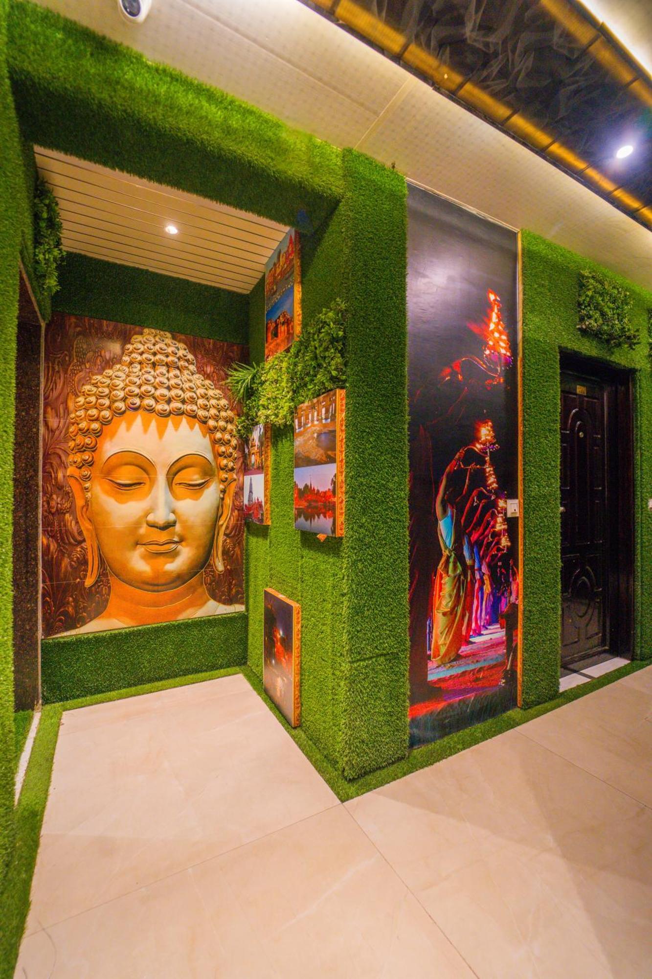 Shiv Rudraksh Varanasi