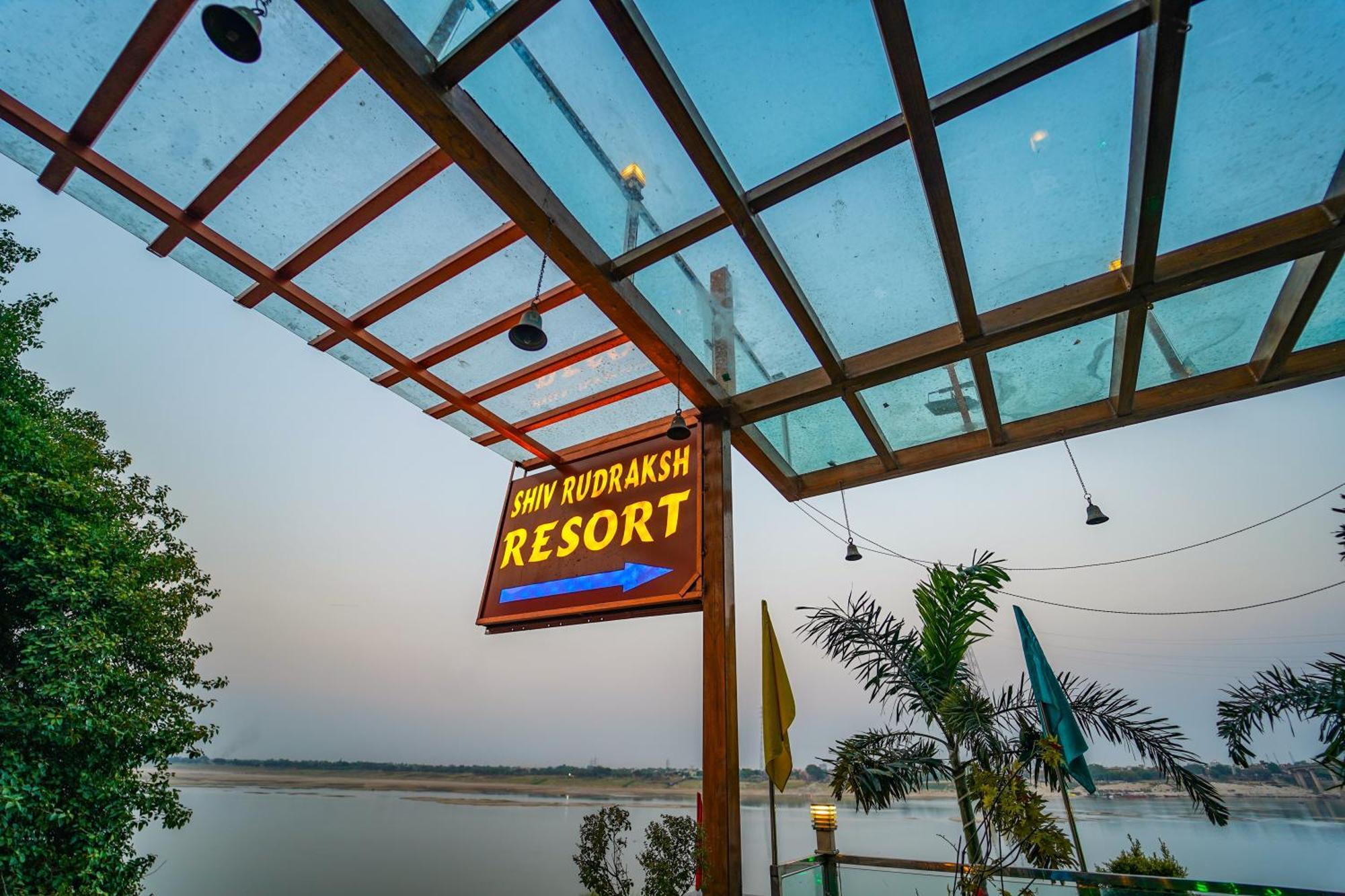 Shiv Rudraksh 3* Varanasi