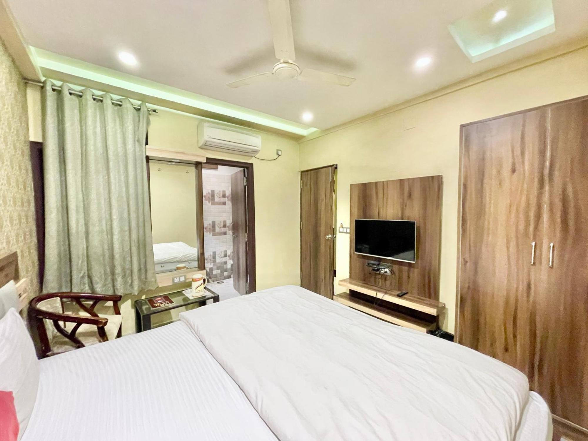 Raj Kamal Palace ! 4*