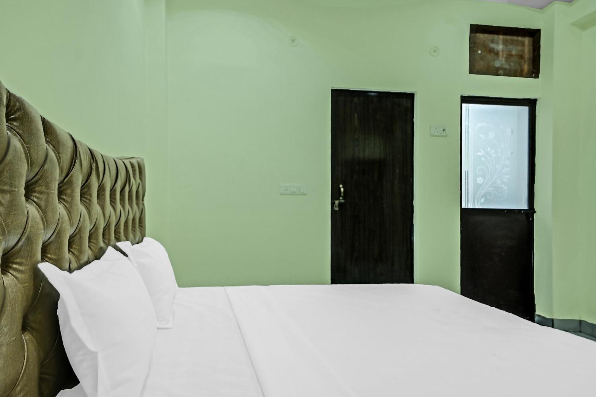 Hotel Oyo Flagship Tara