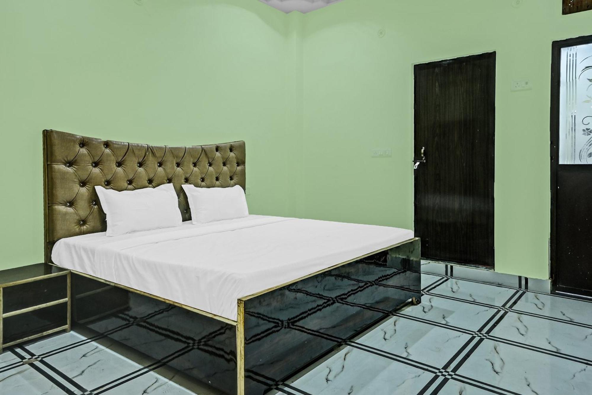 Oyo Flagship Tara Hotel