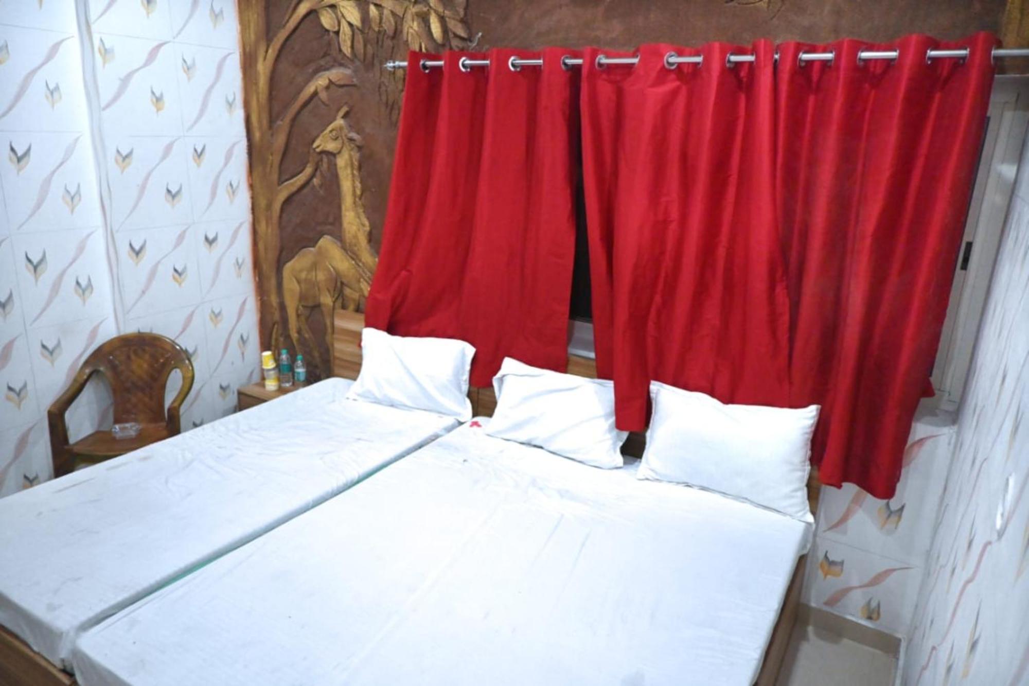Goroomgo Bhagwan Das 3* Varanasi