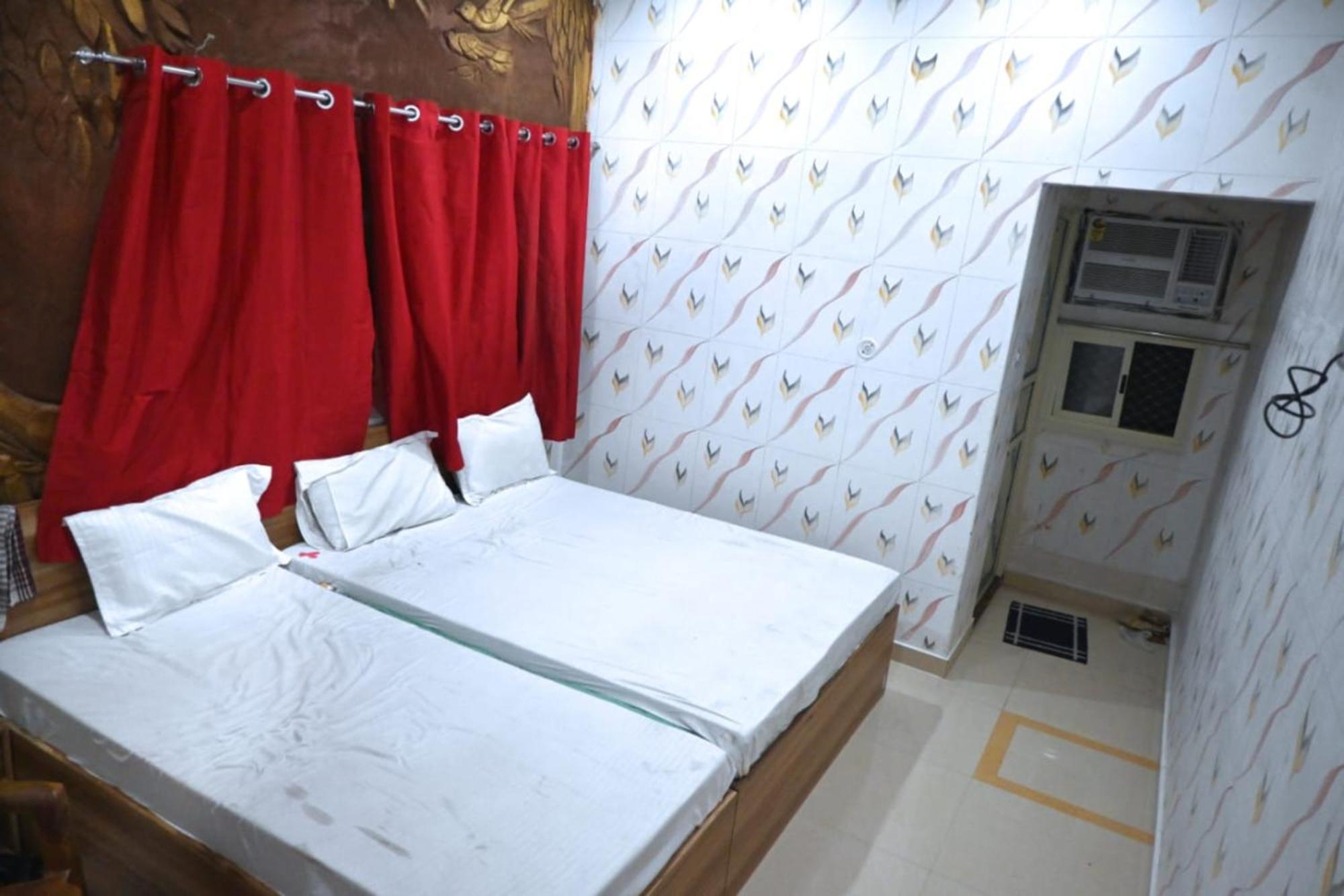 Goroomgo Bhagwan Das 3* Varanasi