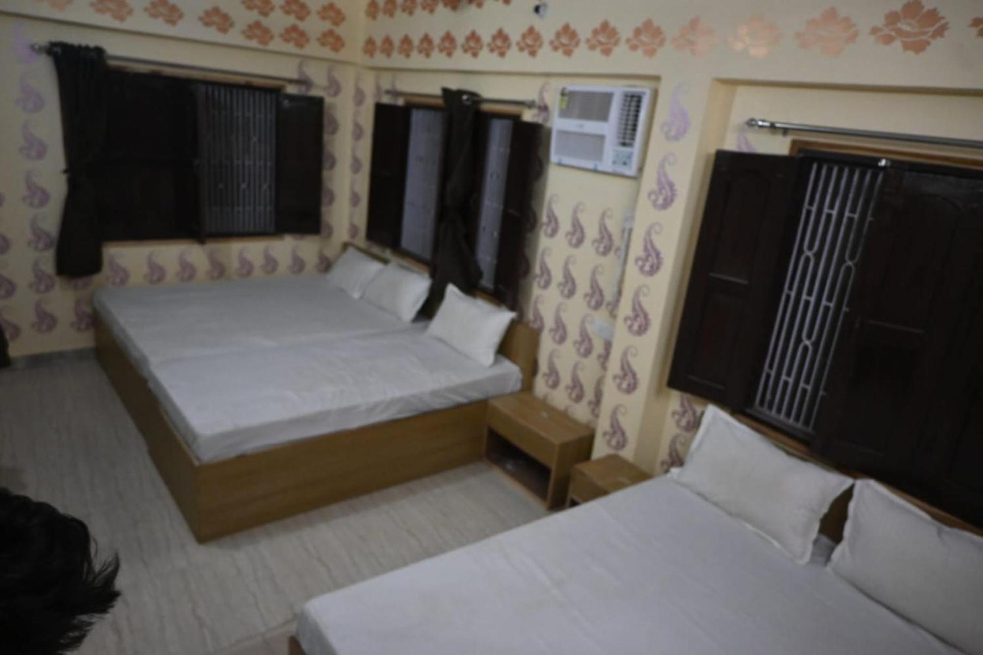 Hotel Goroomgo Bhagwan Das 3*