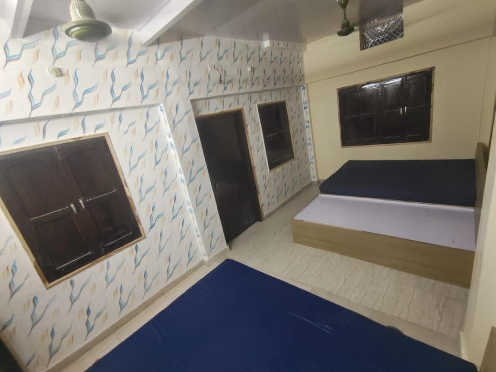 Hotel Goroomgo Bhagwan Das