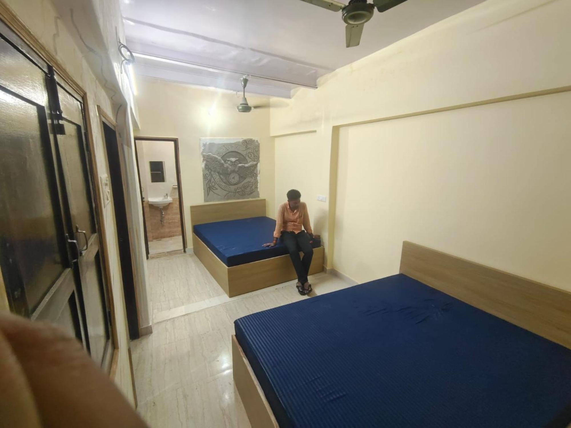 Goroomgo Bhagwan Das Hotel 3*