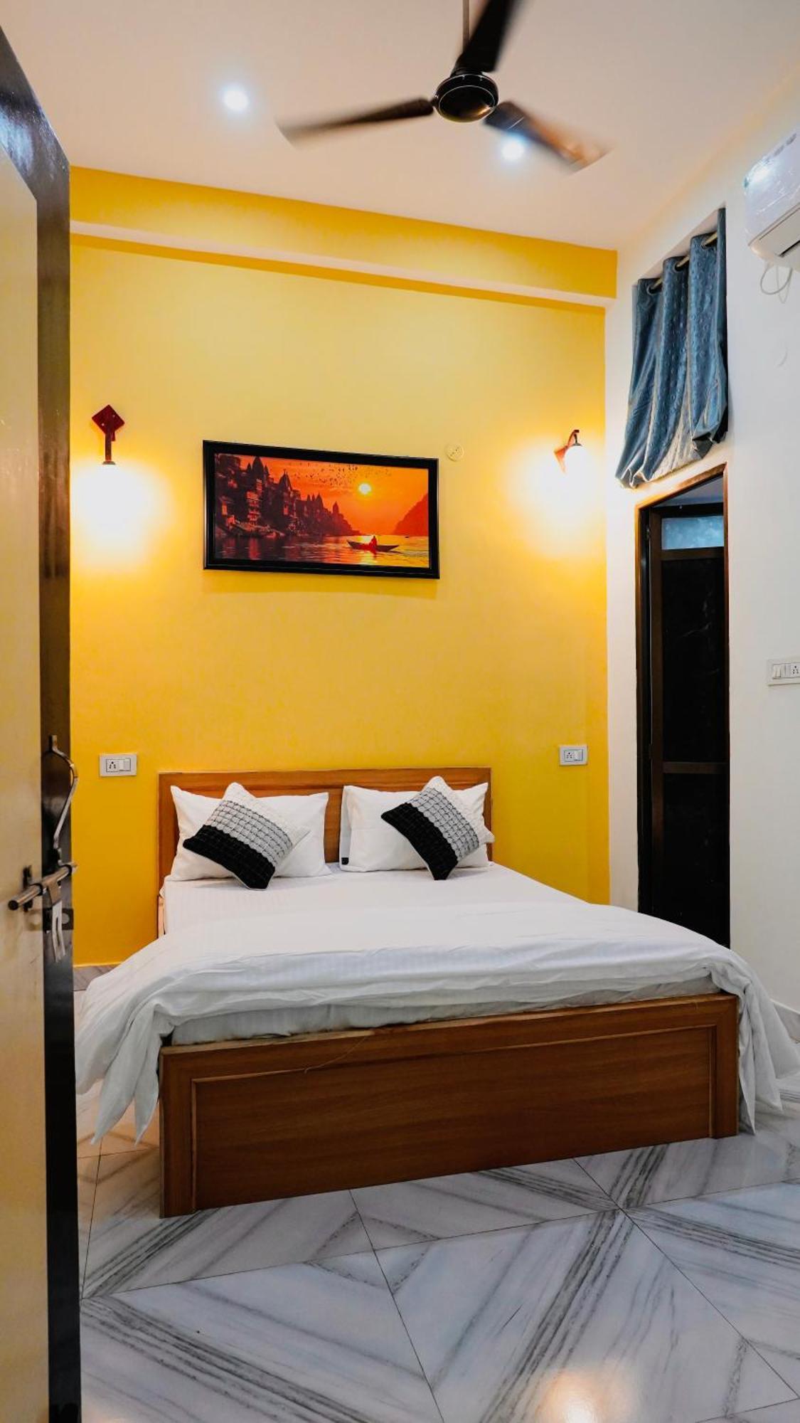 Apartment Divine Mrityunjay