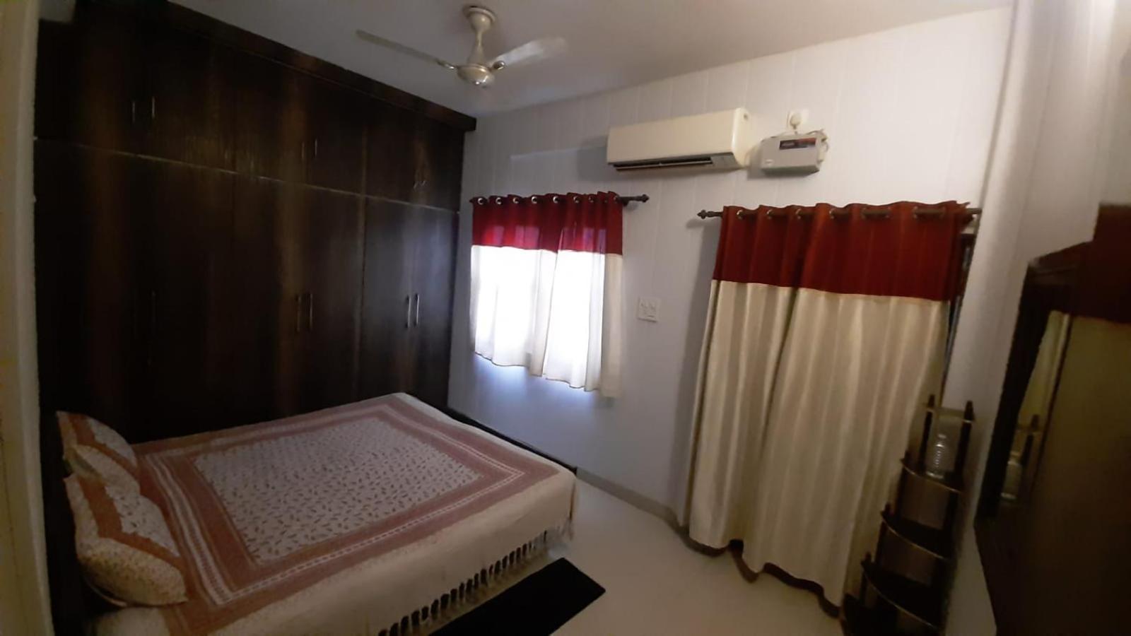 Homestay Raj Kashi *
