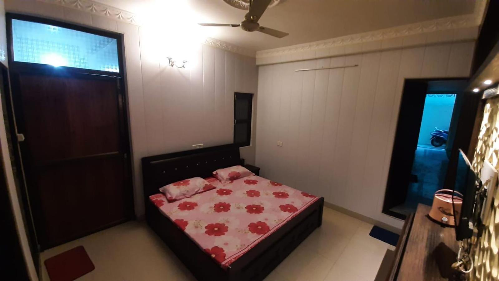 Homestay Raj Kashi