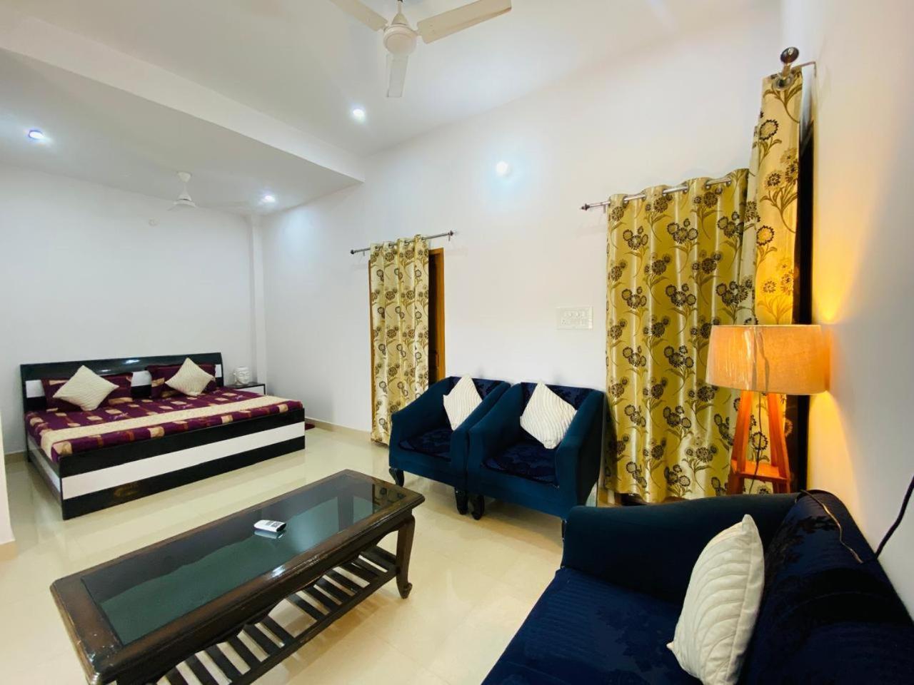 View Luxury Apartment Varanasi