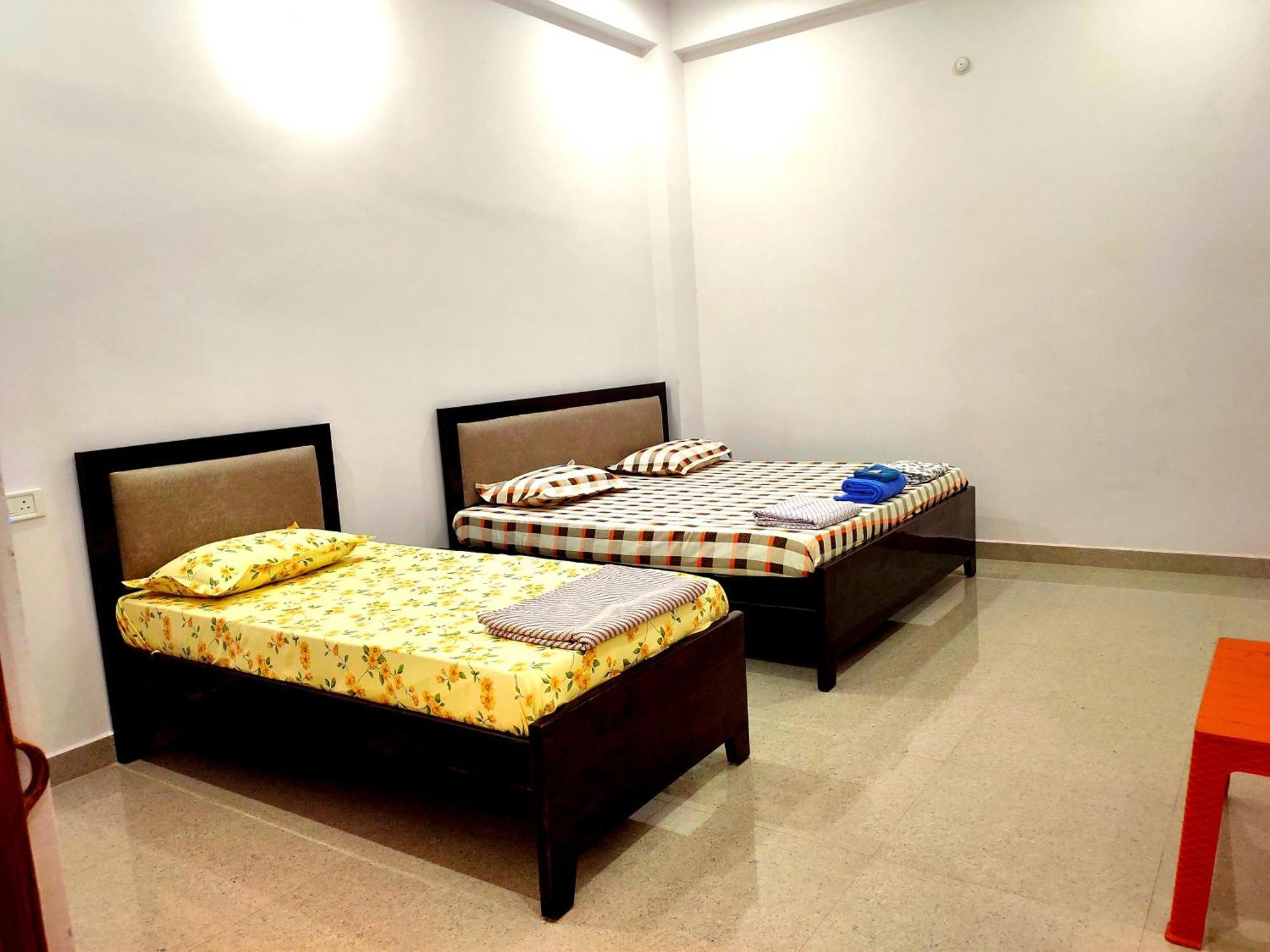 View Luxury * Varanasi
