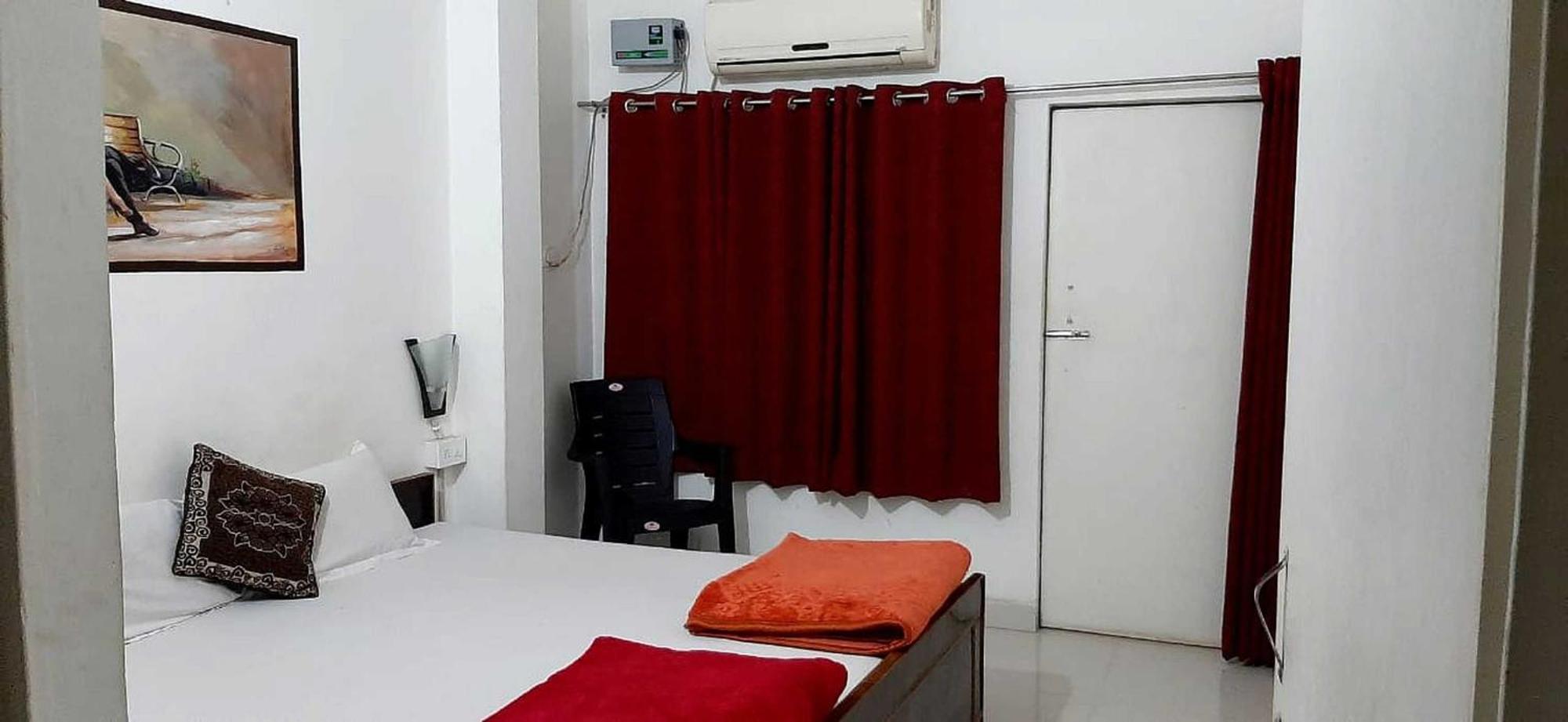 Spot On D C Medi Centre 3* Varanasi