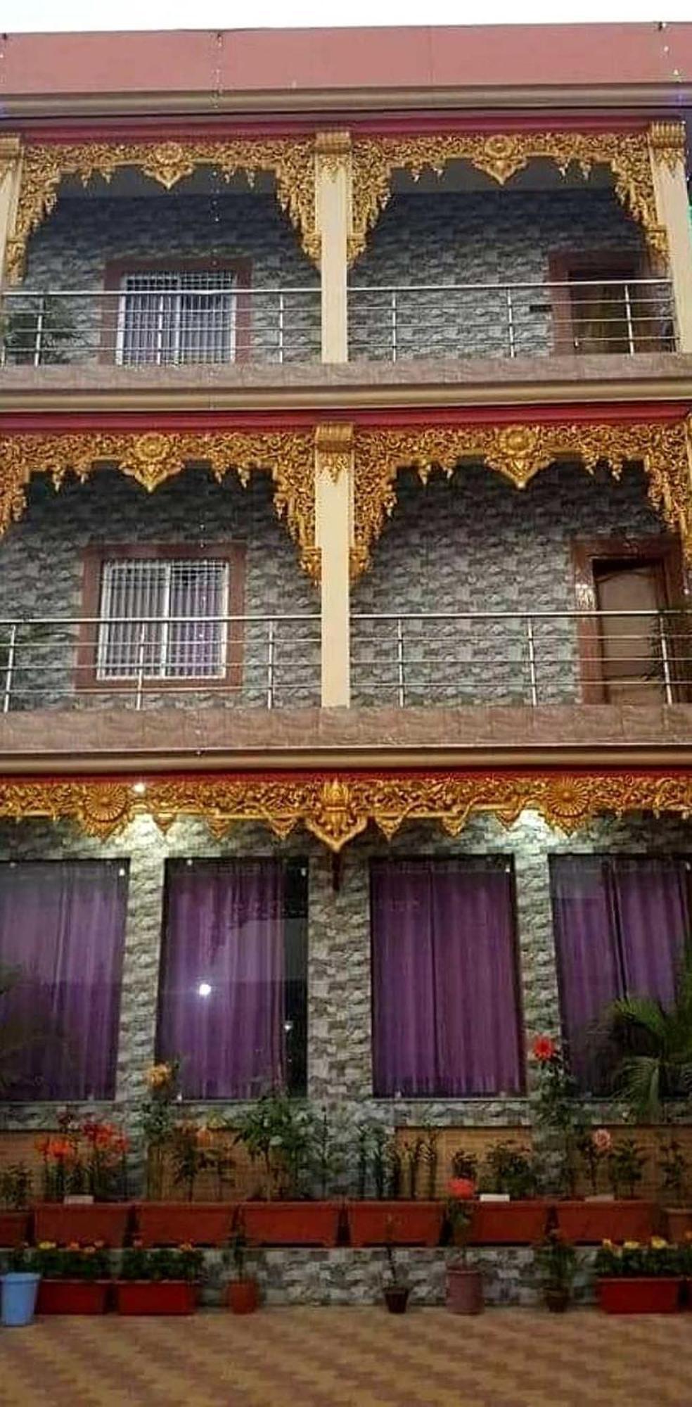 Spot On D C Medi Centre Hotel Varanasi