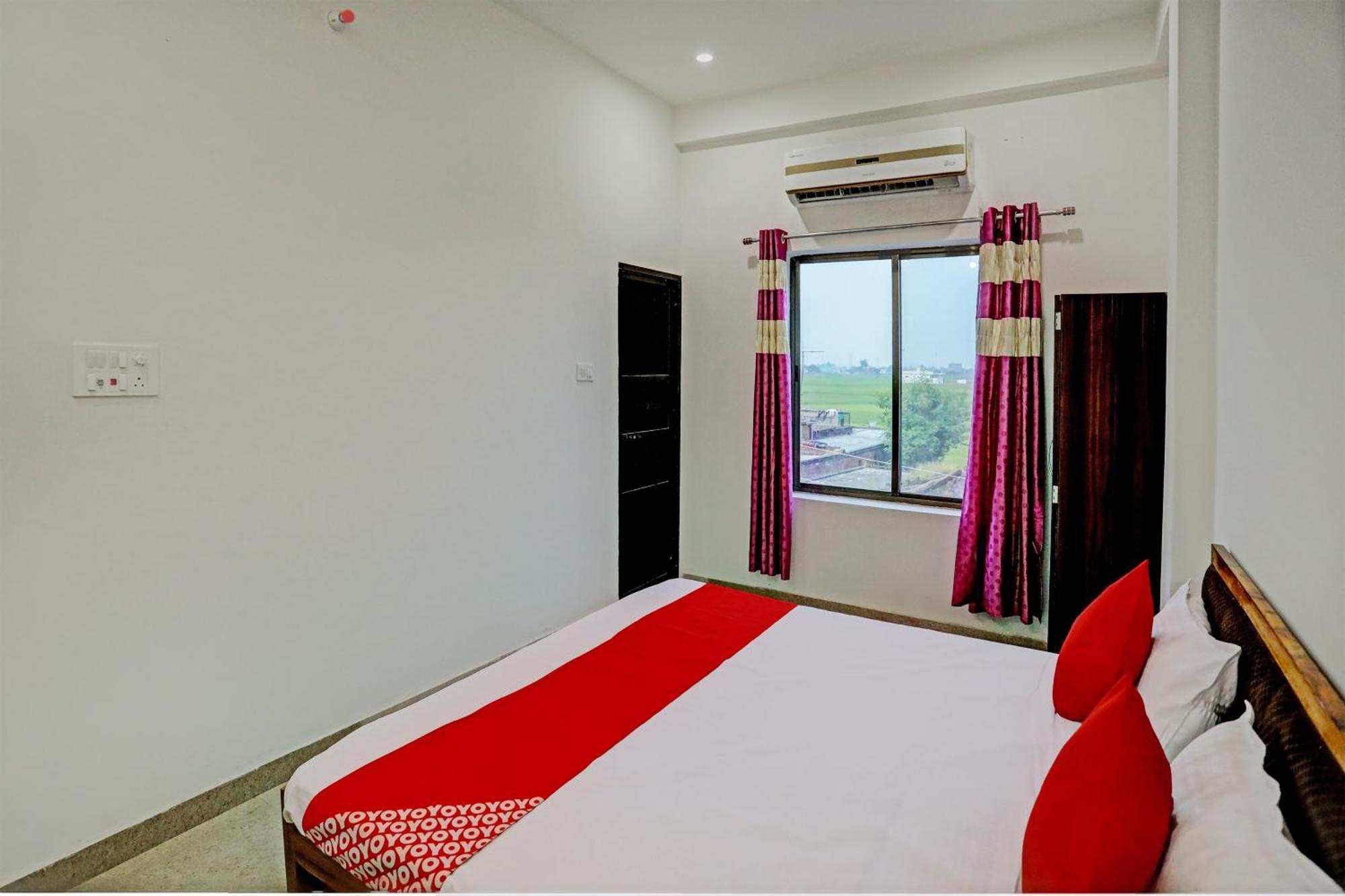Hotel O Bhardwaj 3*