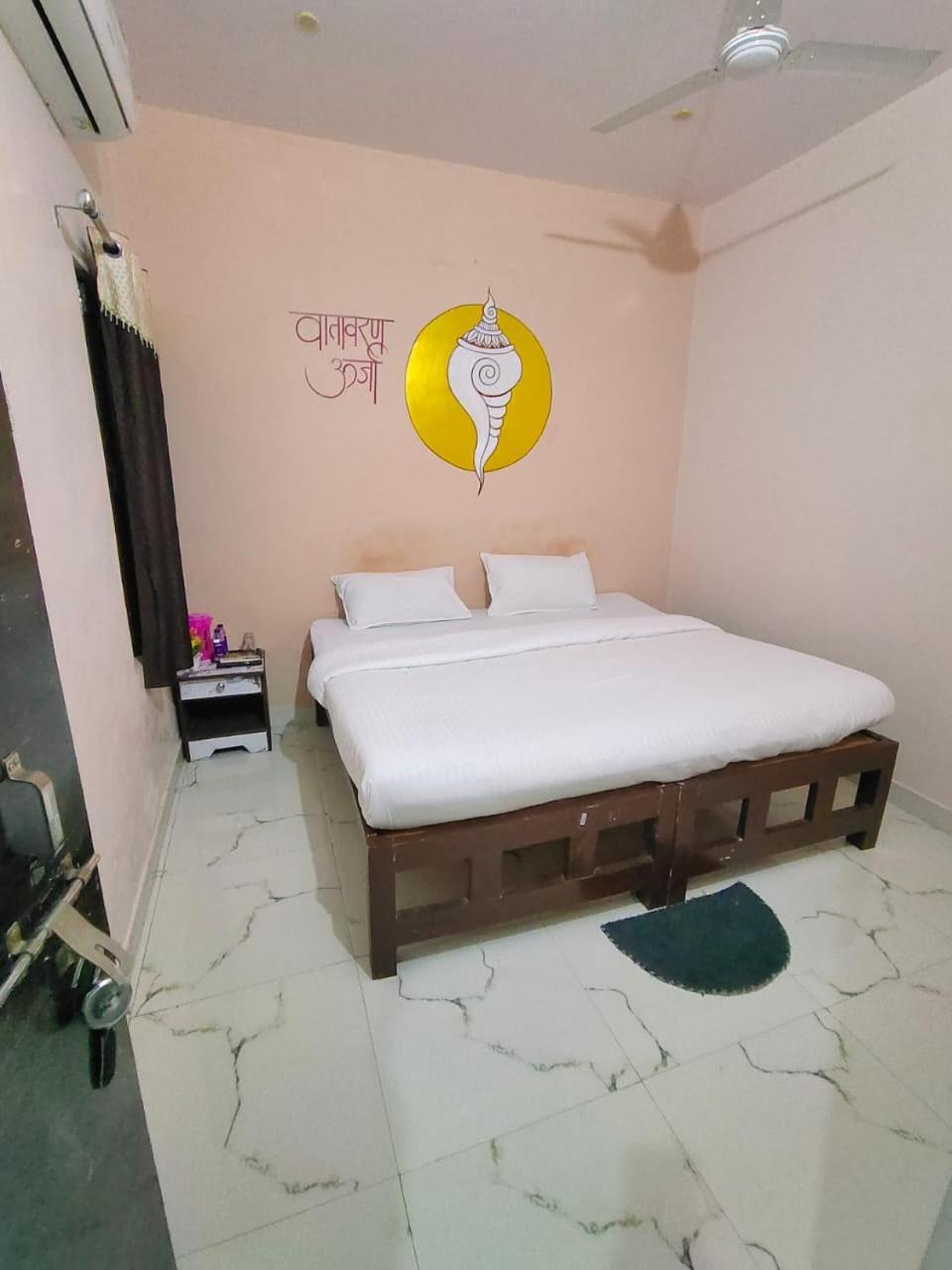 Luv Kush Baba Guest house