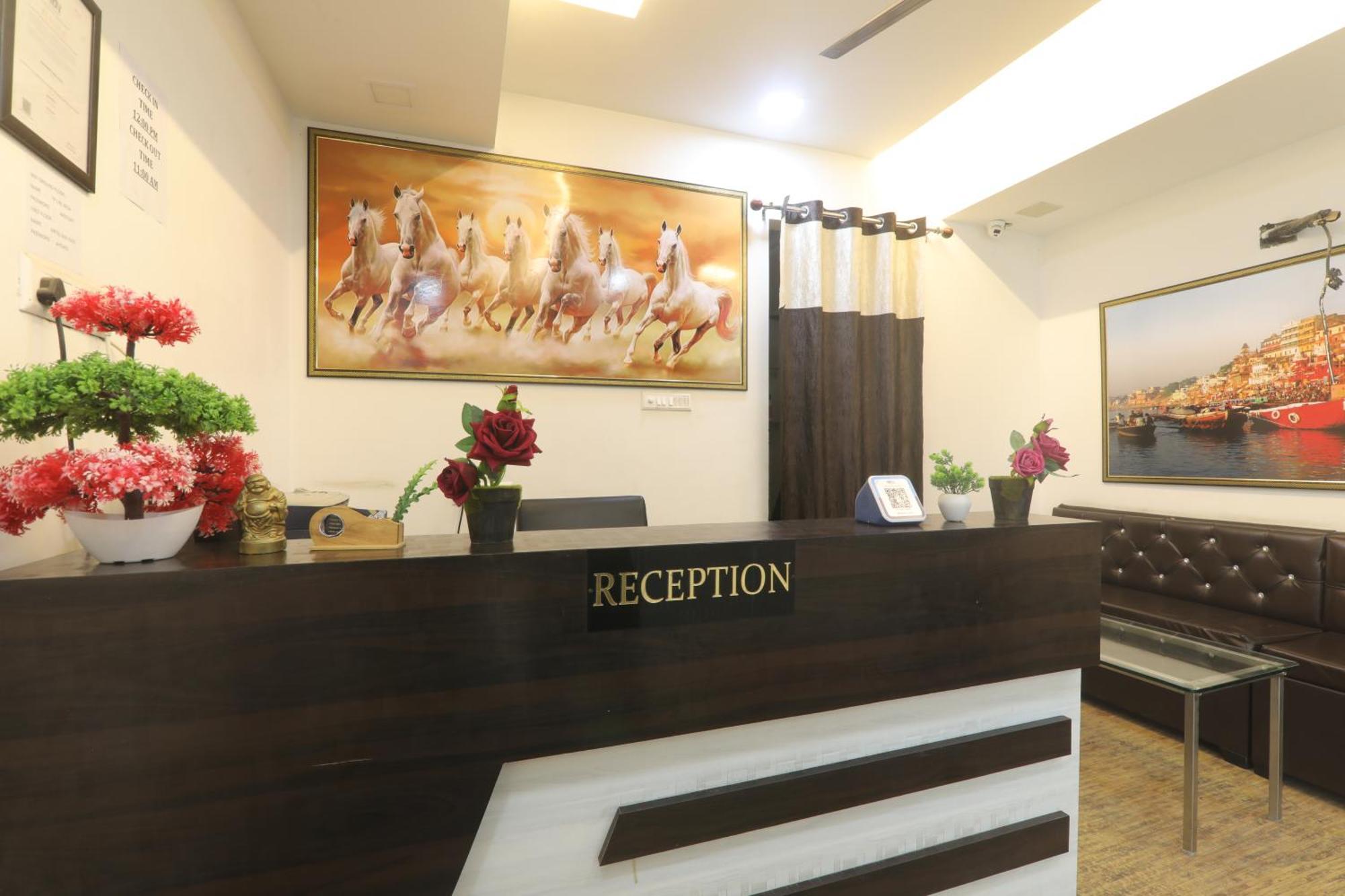 Mahaveer Palace 3*