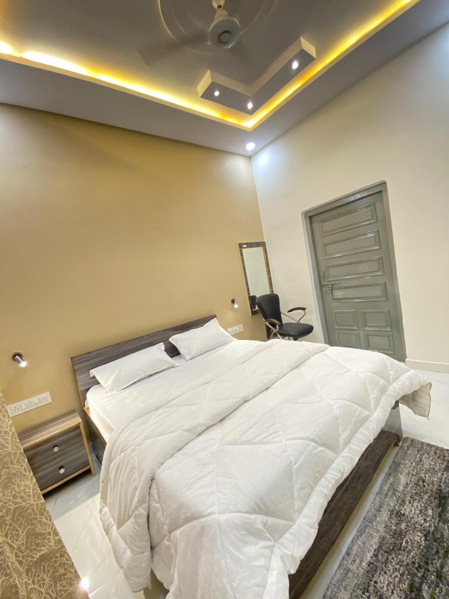 Rudraksha Guest house Varanasi