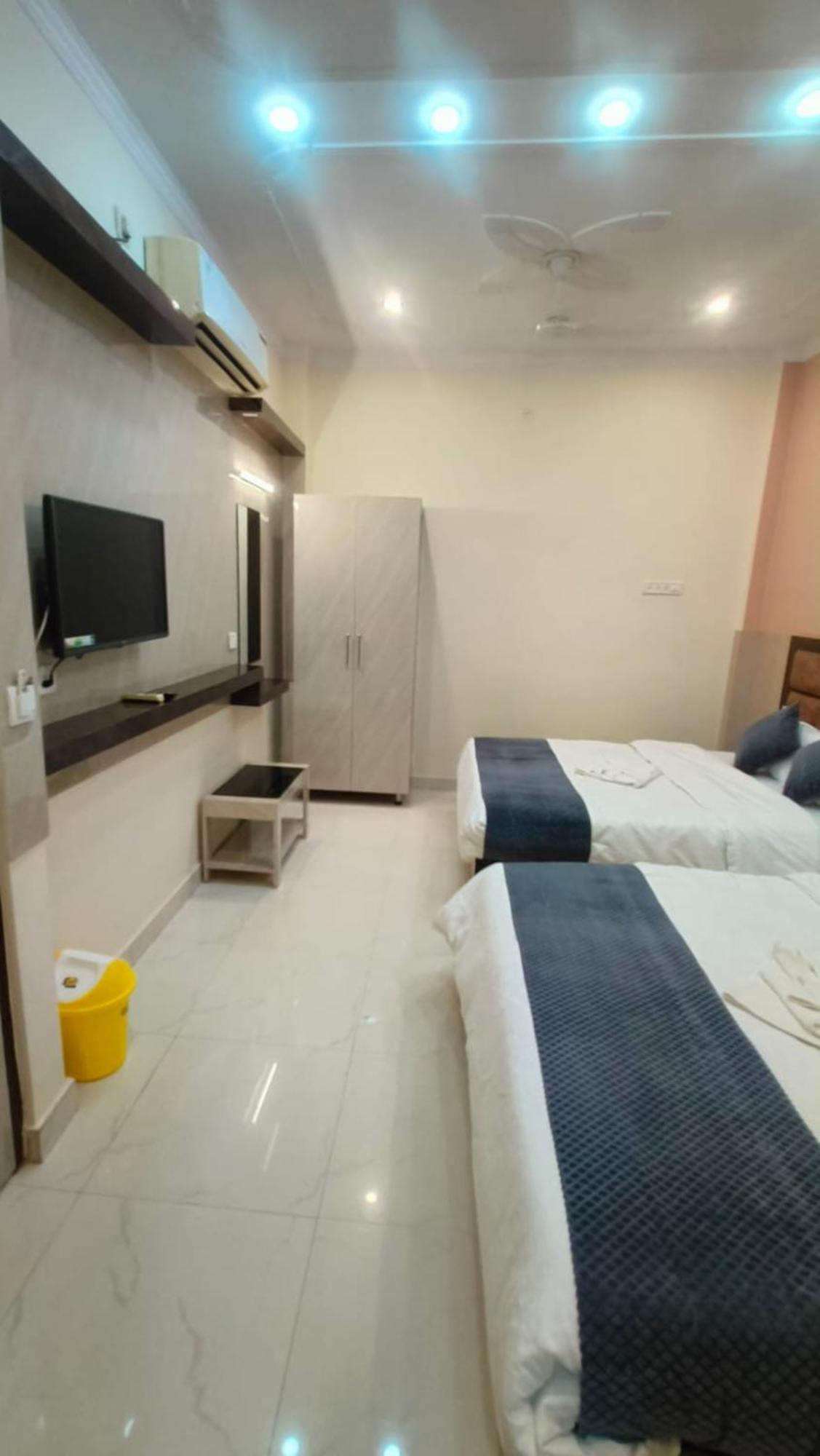 Prakash Residency Near Kashi Vishwanath Temple 700m Hotel Varanasi