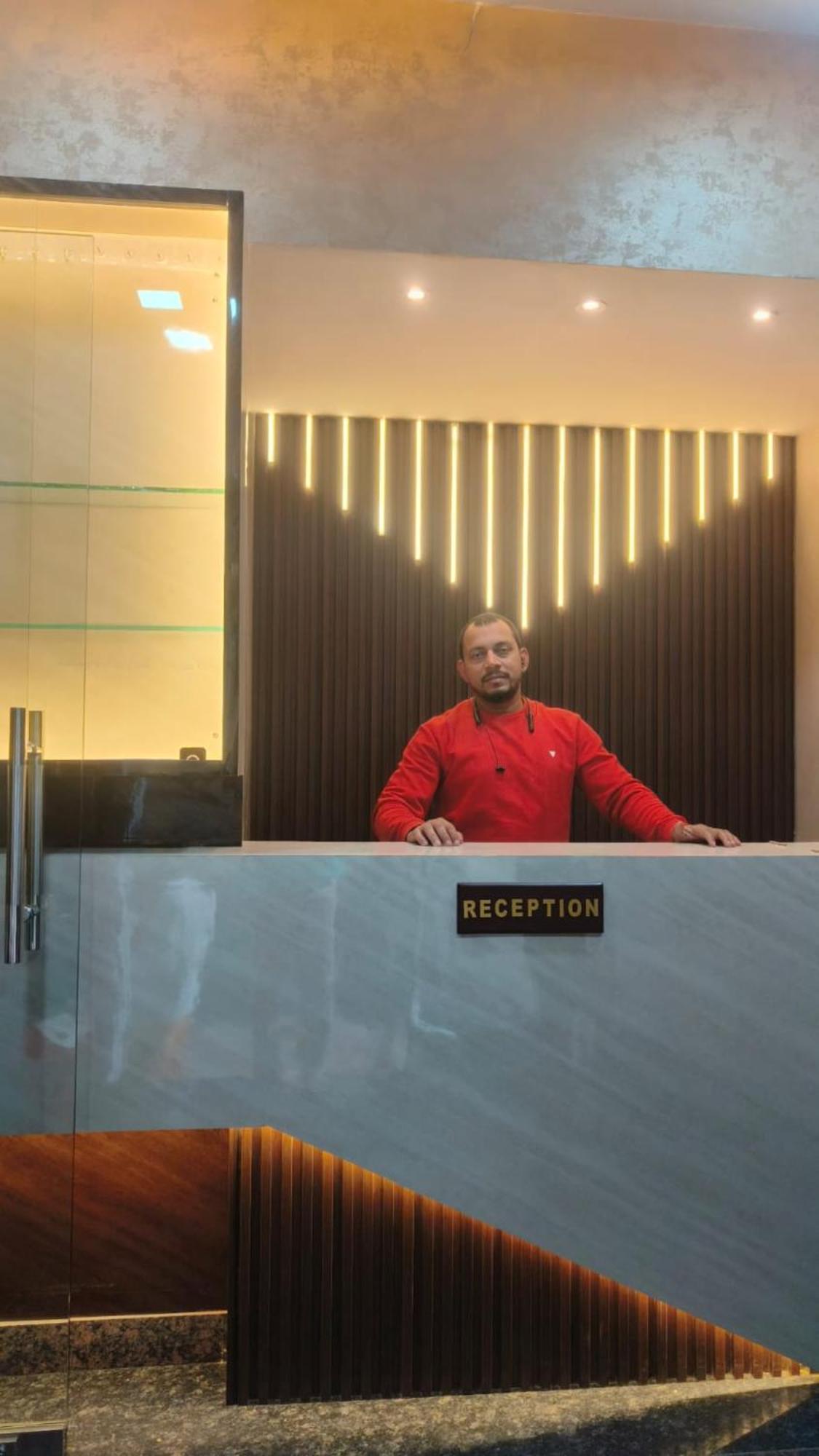 Prakash Residency Near Kashi Vishwanath Temple 700m Hotel 3*