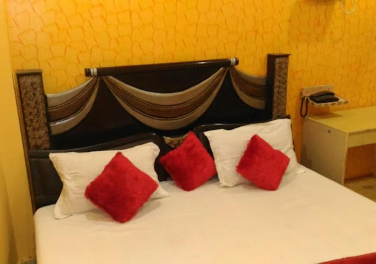 Jaslok Hotel Varanasi