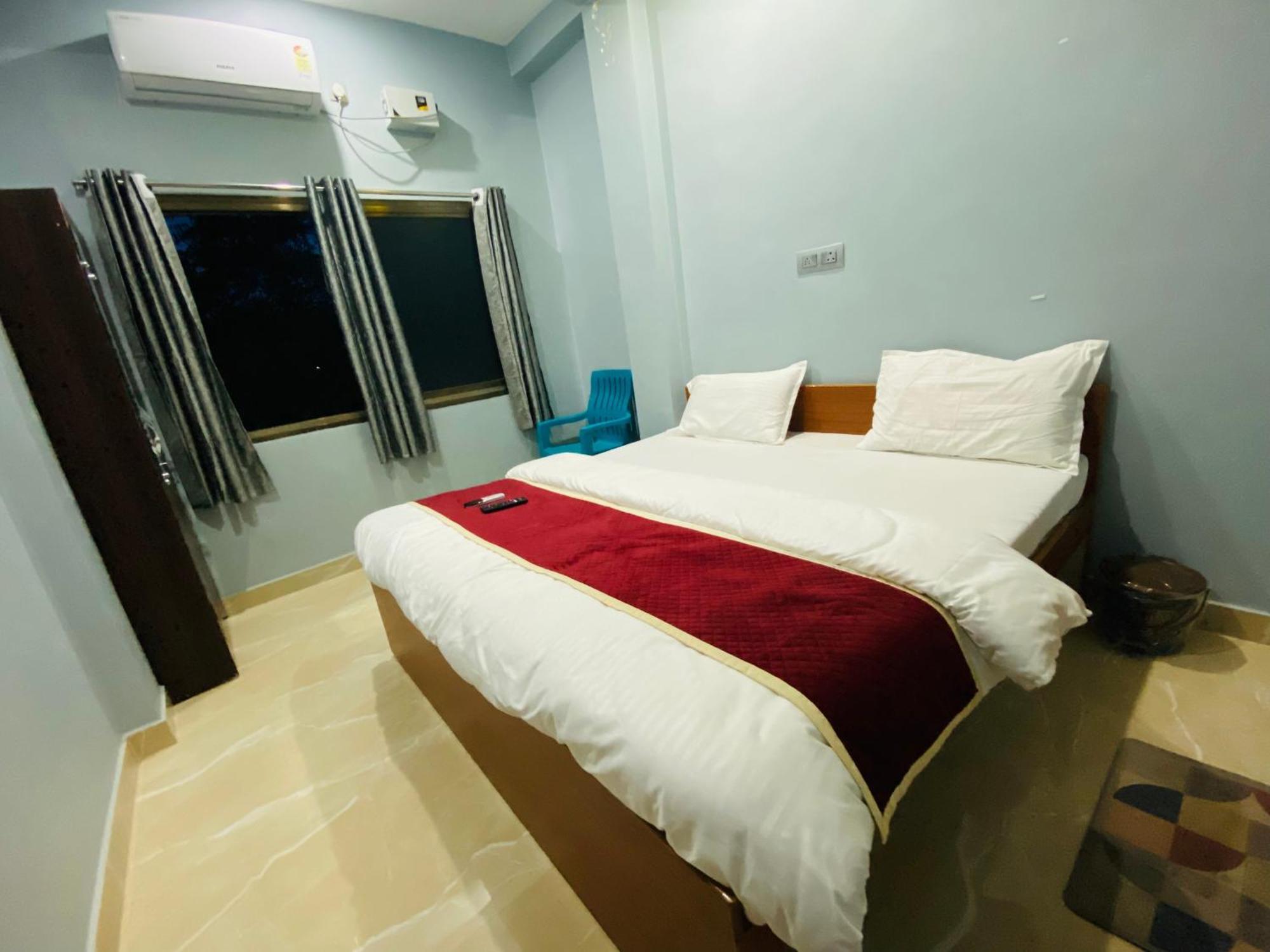 Guest house Shri Hari Kunj P Varanasi
