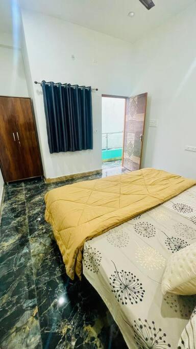 Holiday home Amrita Residency Non Ac Varanasi