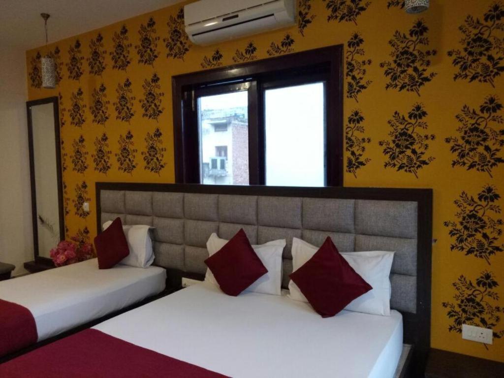 Mahaveer Palace Varanasi