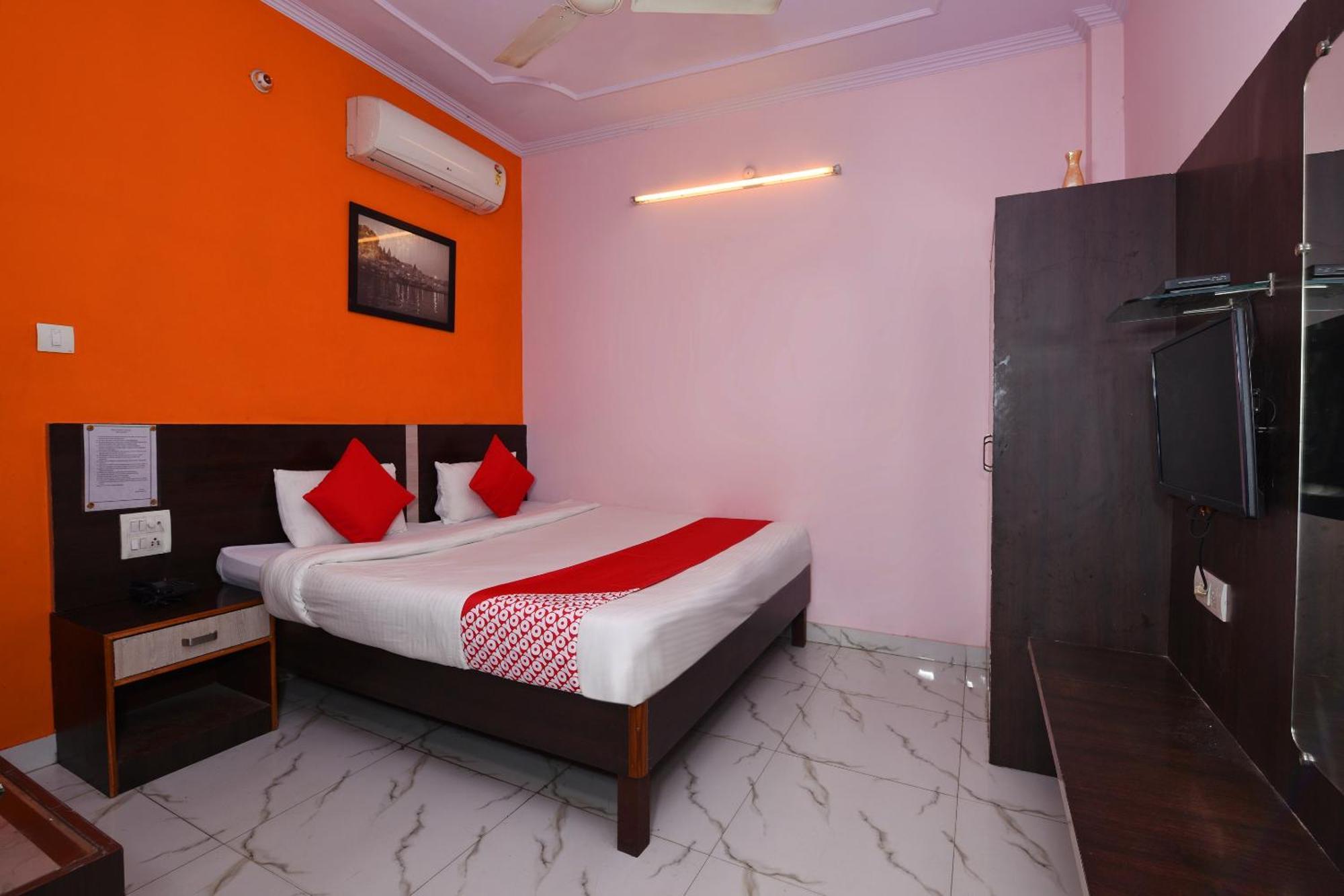 Hotel O Haveli 3*