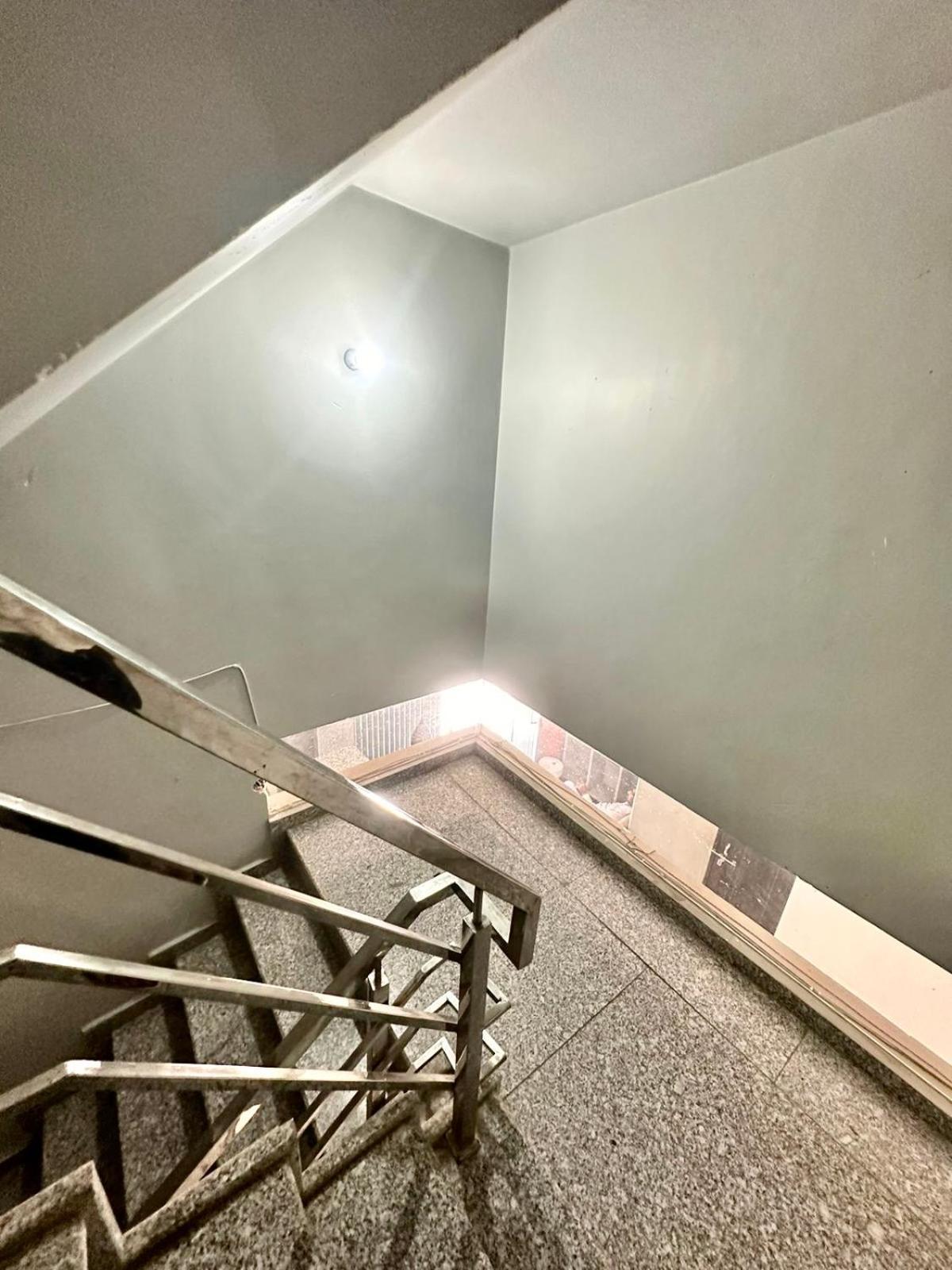 Prakash ! ! Fully-air-conditioned At Prime Location With Off Site Parking Availability, Near Kashi Vishwanath Temple, And Ganga Ghat, Newly Constructed And Luxurious - 3 Hotel Varanasi