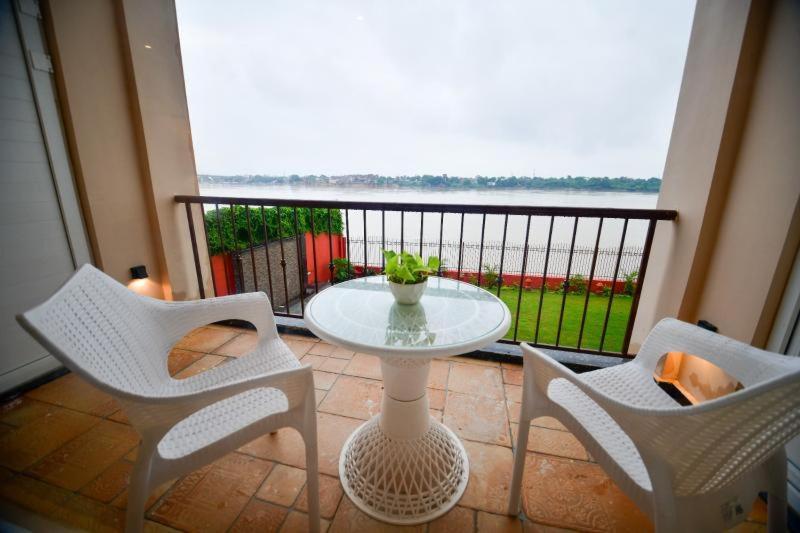 Hotel Aviral Ganga A Unit Of Amritaam Wellness Varanasi