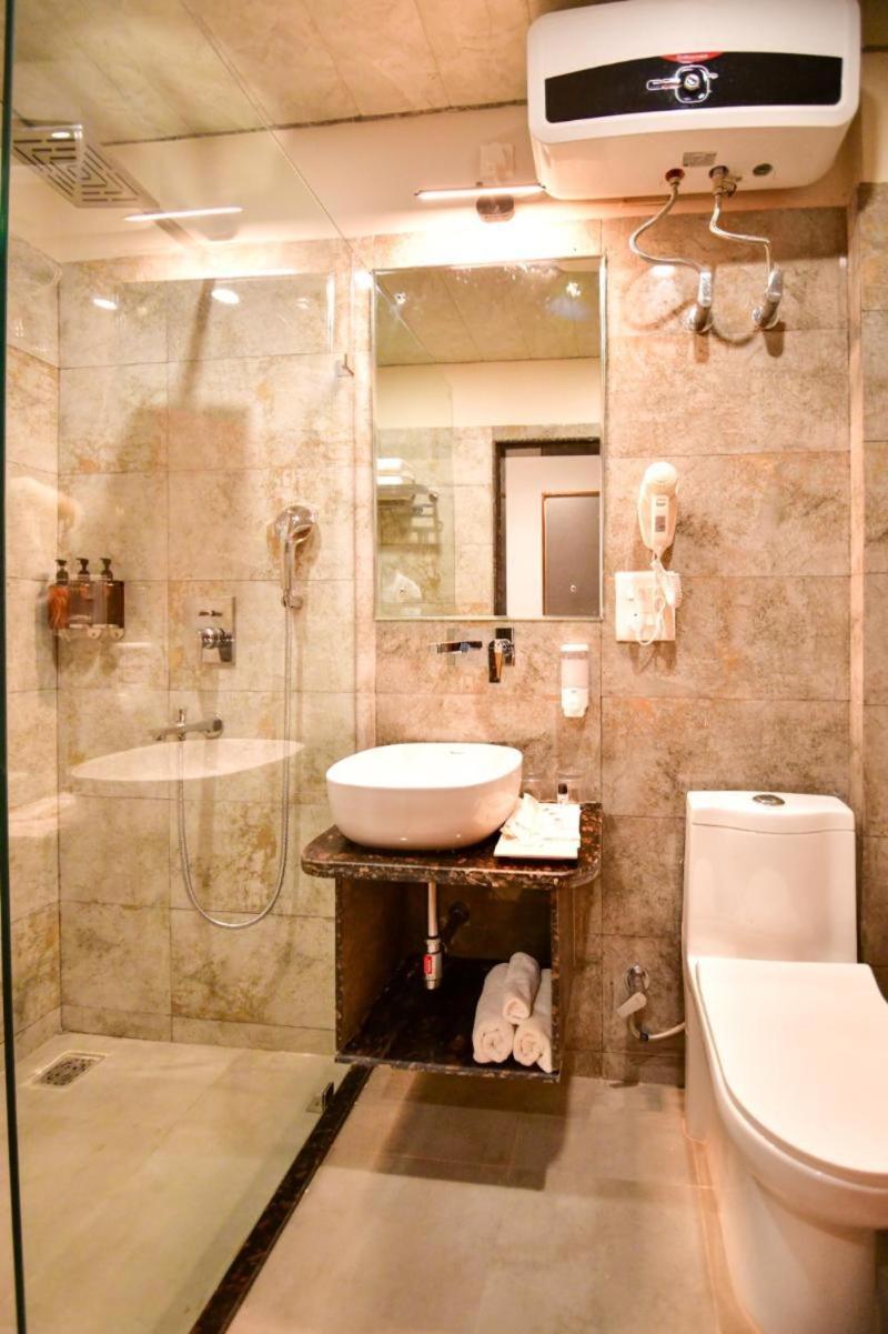 Aviral Ganga A Unit Of Amritaam Wellness Hotel 4*