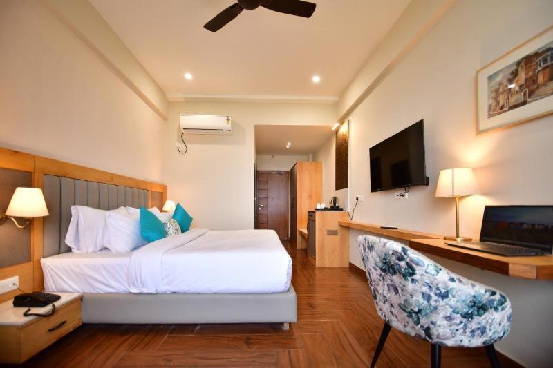 Aviral Ganga A Unit Of Amritaam Wellness Varanasi