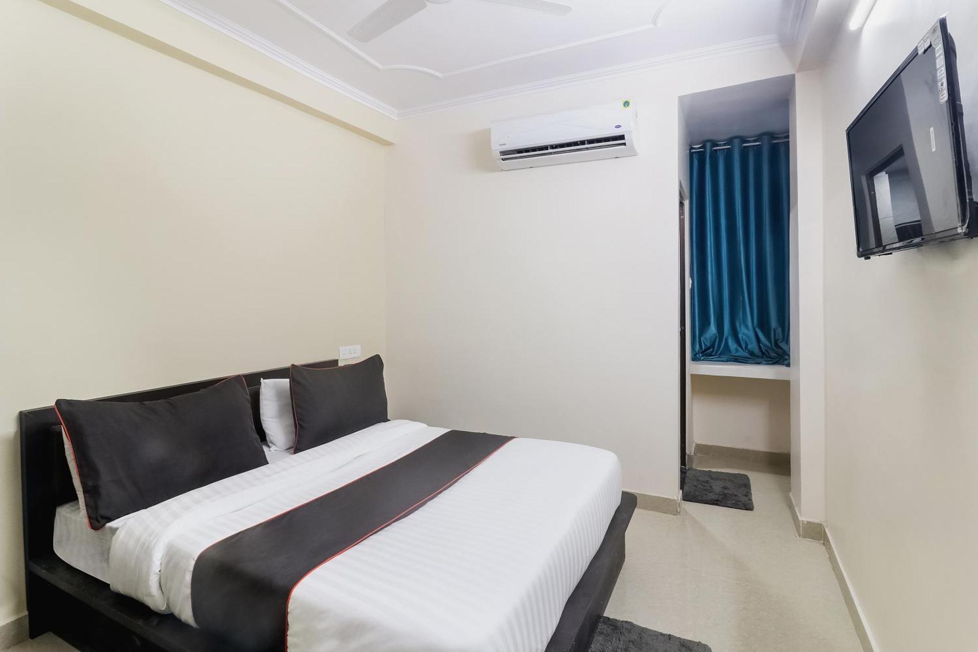 Collection O Pragyapuri Residents Hotel