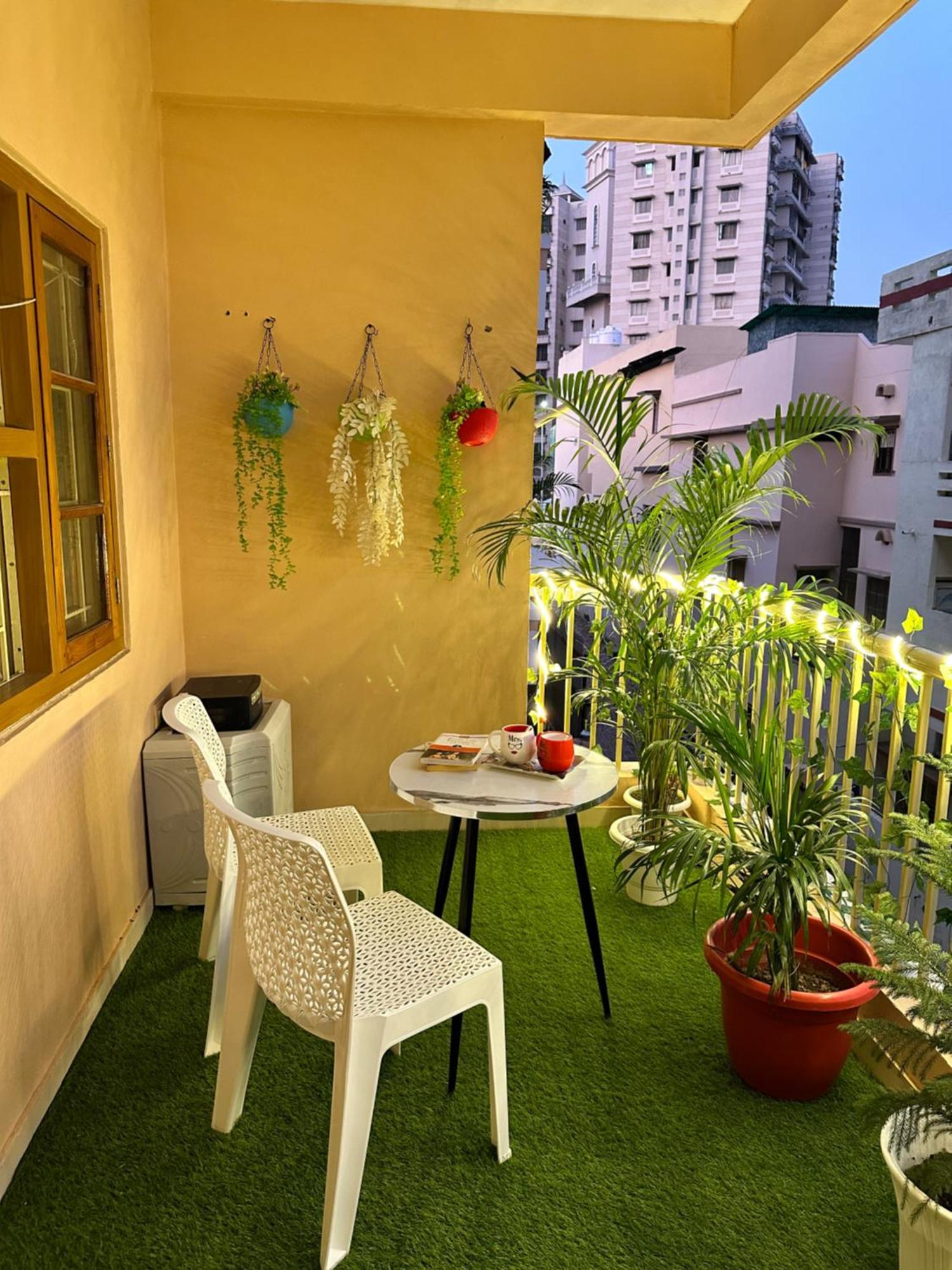 Zoomstay - 3bhk Apartment *