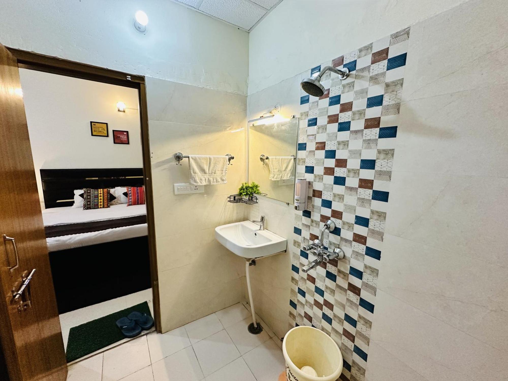 Zoomstay - 3bhk