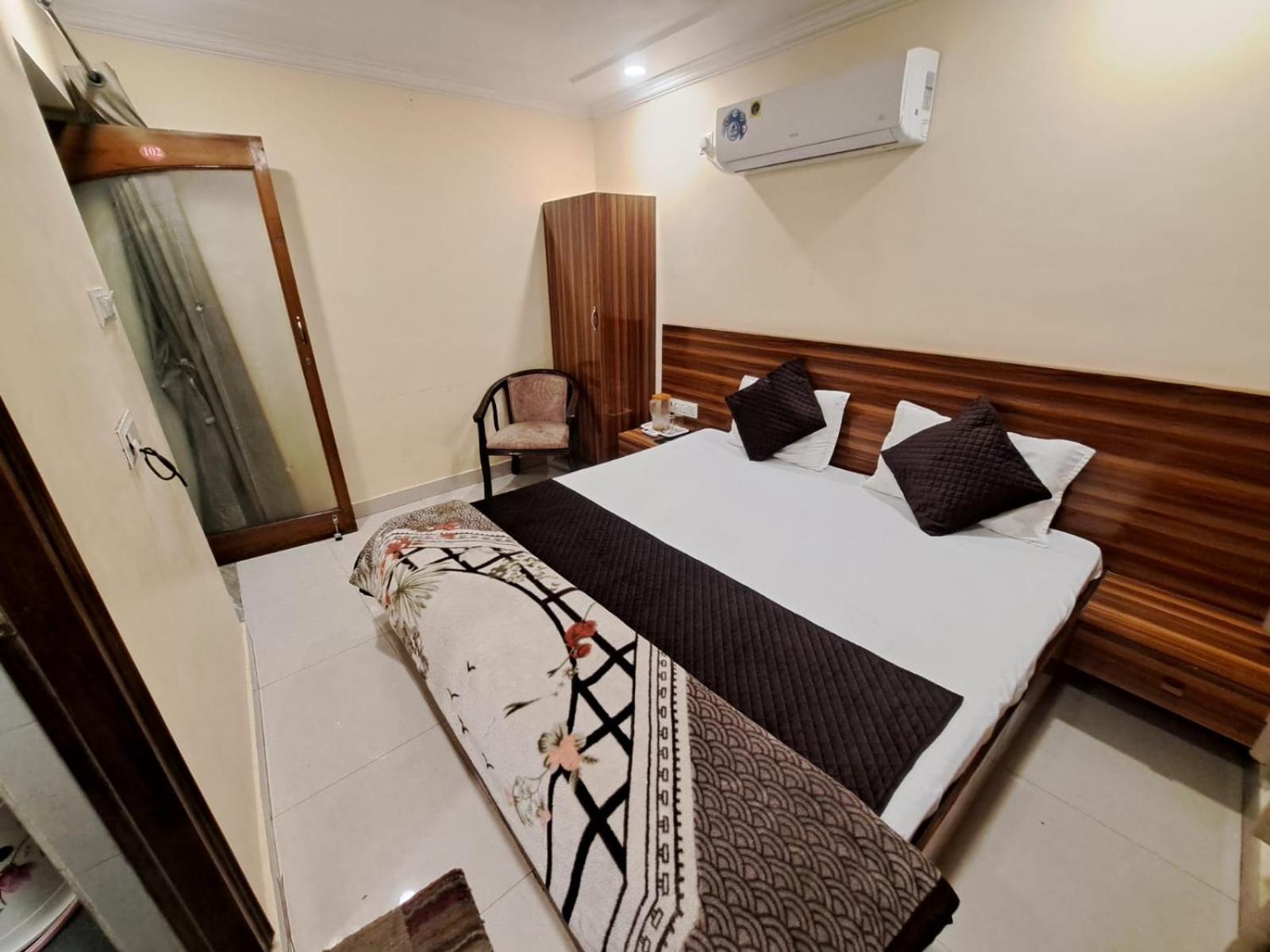 Aarya Homestay