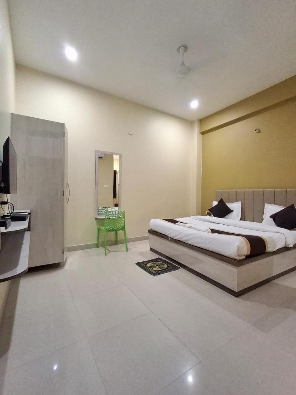 Kanha Homestay